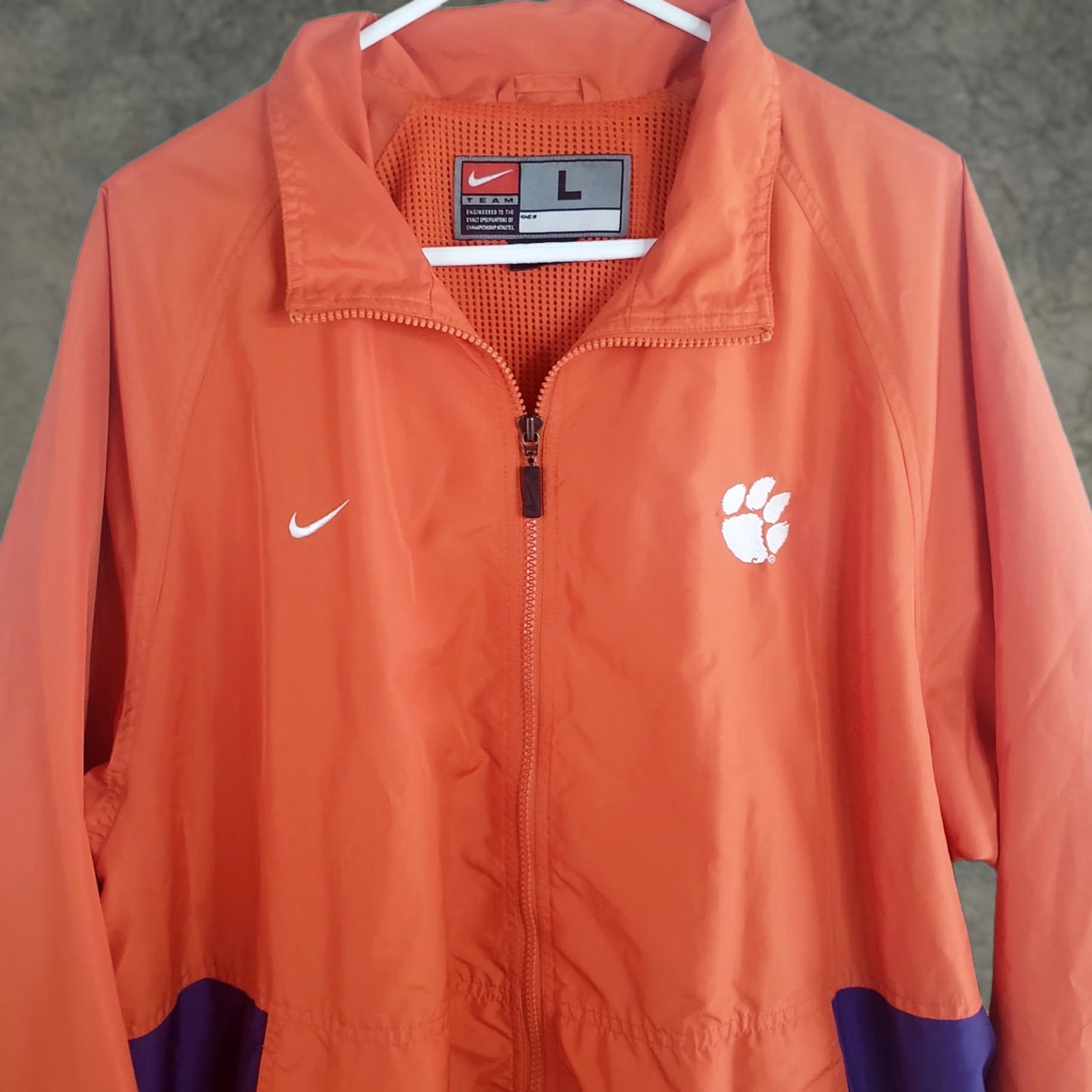 Nike Nike Team Clemson Tigers Windbreaker Jacket Men L Orange Full Zip DriFit Size US L / EU 52-54 / 3 - 1 Thumbnail