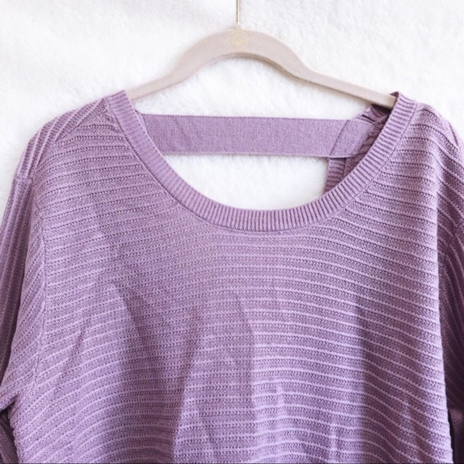 Other New York & Company Violet Semi Open Back Sweater Size S / US 4 / IT 40 - 4 Thumbnail