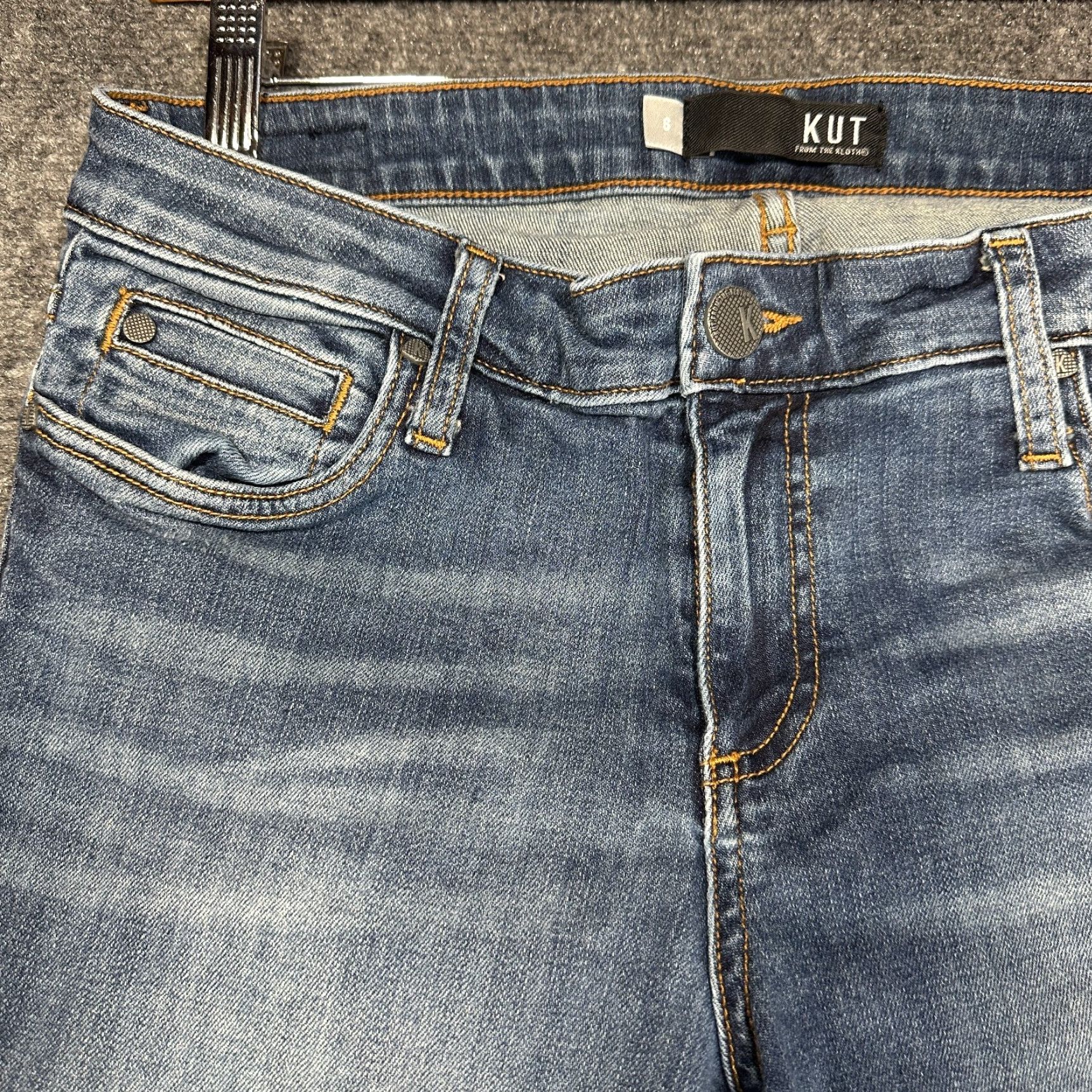 Vintage KUT from the Kloth Catherine Boyfriend Jeans Womens 6 Blue Cotton Blend 5-Pocket Stretch Pocket Zipper Regular Rise Mid Inseam 30" Vintage No Size 28" / US 6 / IT 42 - 4 Thumbnail