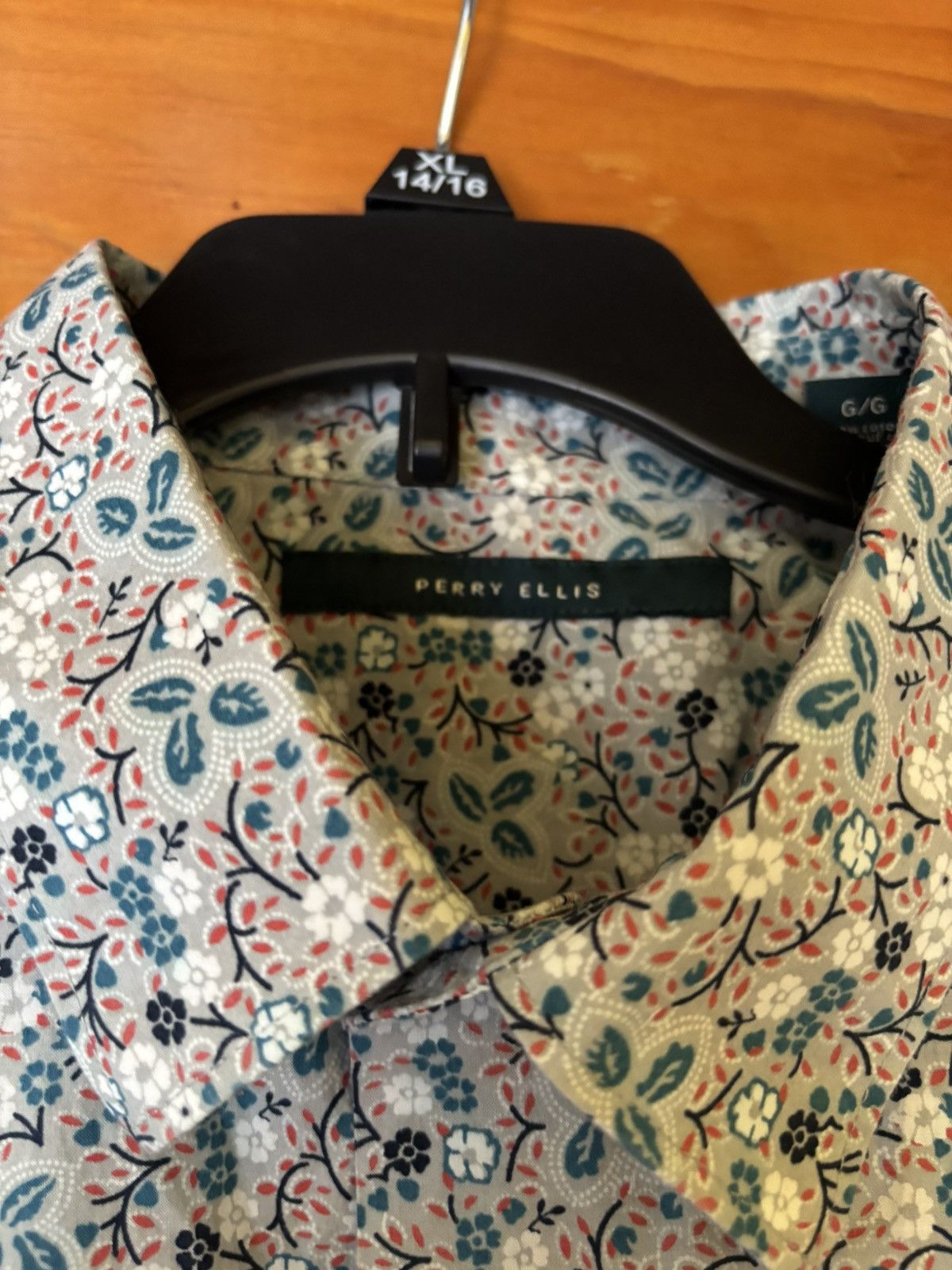 Perry Ellis Perry Ellis (Grey, Blue Floral) Short Sleeved Size US L / EU 52-54 / 3 - 2 Thumbnail