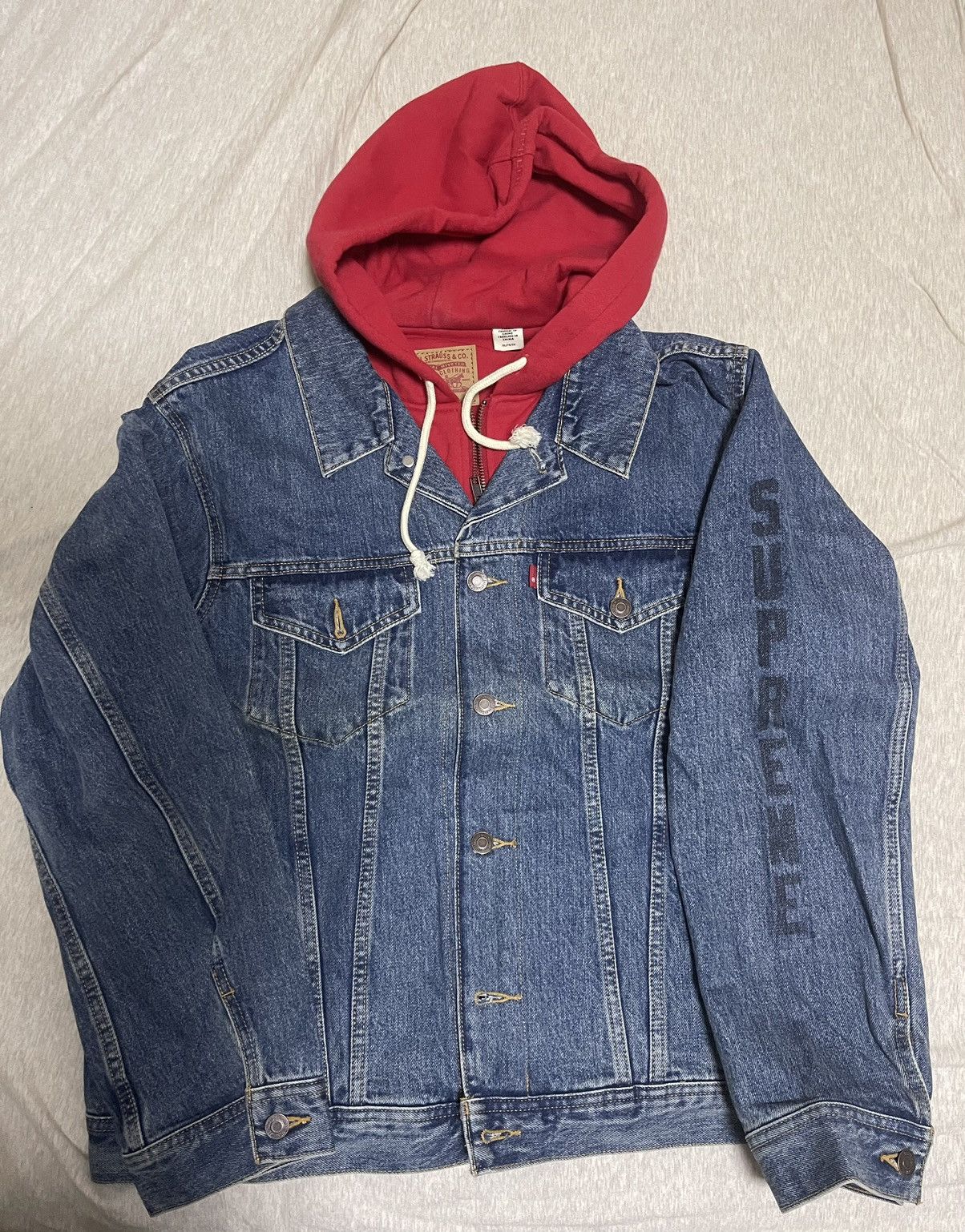 Supreme Supreme Levi's fleece hooded Trucker Jacket blue | Grailed