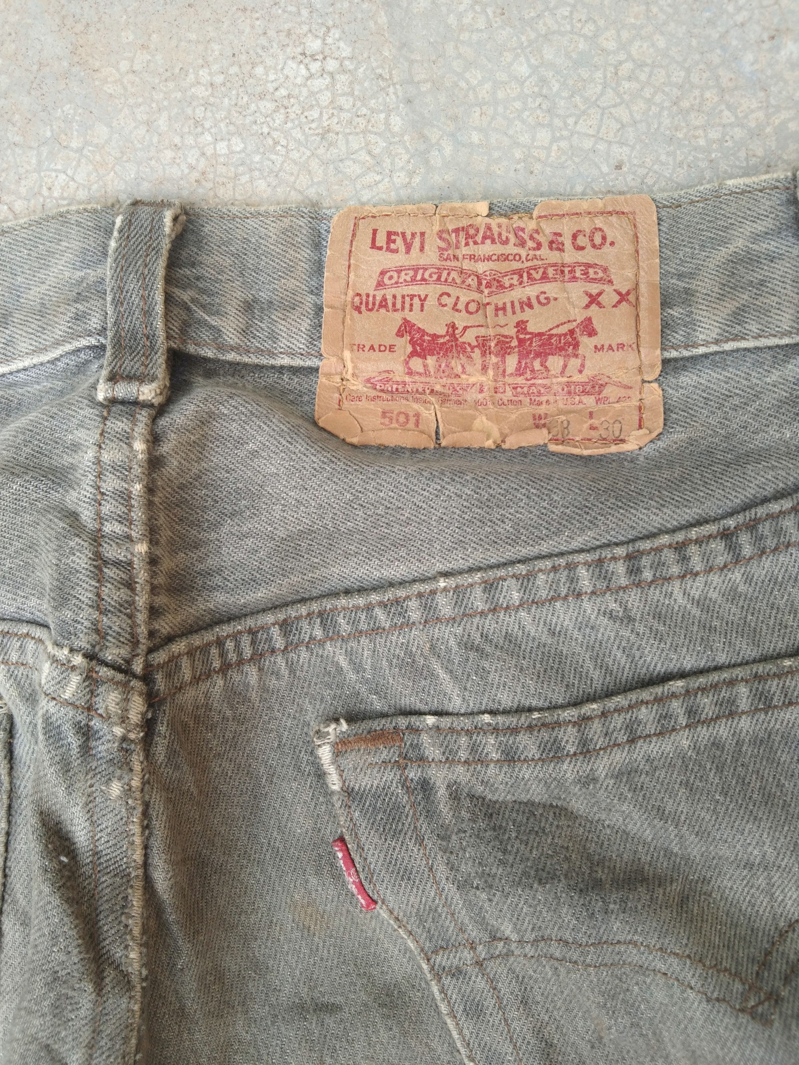 Levi's × Vintage 80s Vintage Levis 501 USA Rusty Grey Distressed Jeans 32x30 Size US 32 / EU 48 - 4 Thumbnail