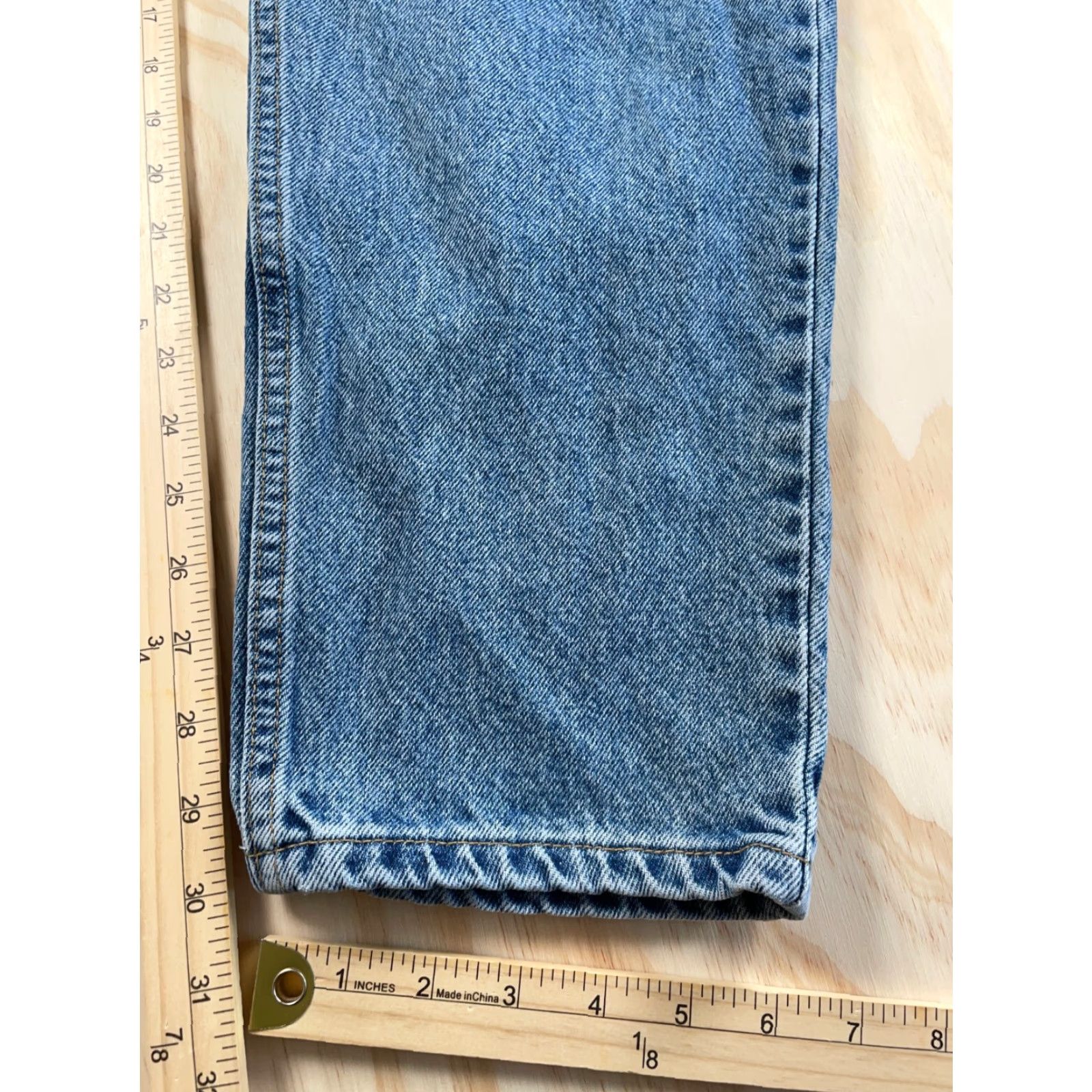 Levi's VINTAGE Levi's 550 Jeans Womens 16 MIS M (33/30) Relaxed Fit Taper Blue Denim Y2K Size 38" / US 16 / IT 52 - 6 Thumbnail