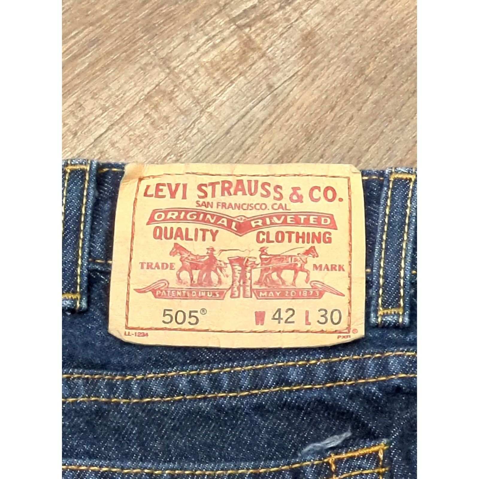 Levi's Levi's 505 Jeans Straight Regular Blue Denim 42x30 Men Regular Mid Rise Cotton USA 500 Series Navy Logo Pocket Size US 42 / EU 58 - 4 Thumbnail
