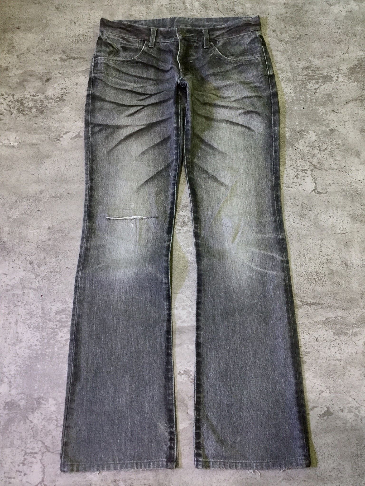 Tornado Mart Tornado Mart Faded Distressed Flare Denim Pants Size US 31 - 1 Thumbnail