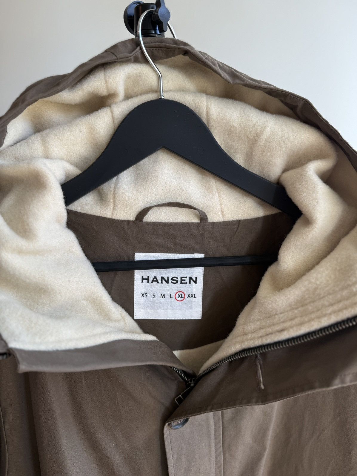 HANSEN Garments Hansen waxed cotton hooded parka with wool lining - size XL Size US XL / EU 56 / 4 - 5 Thumbnail