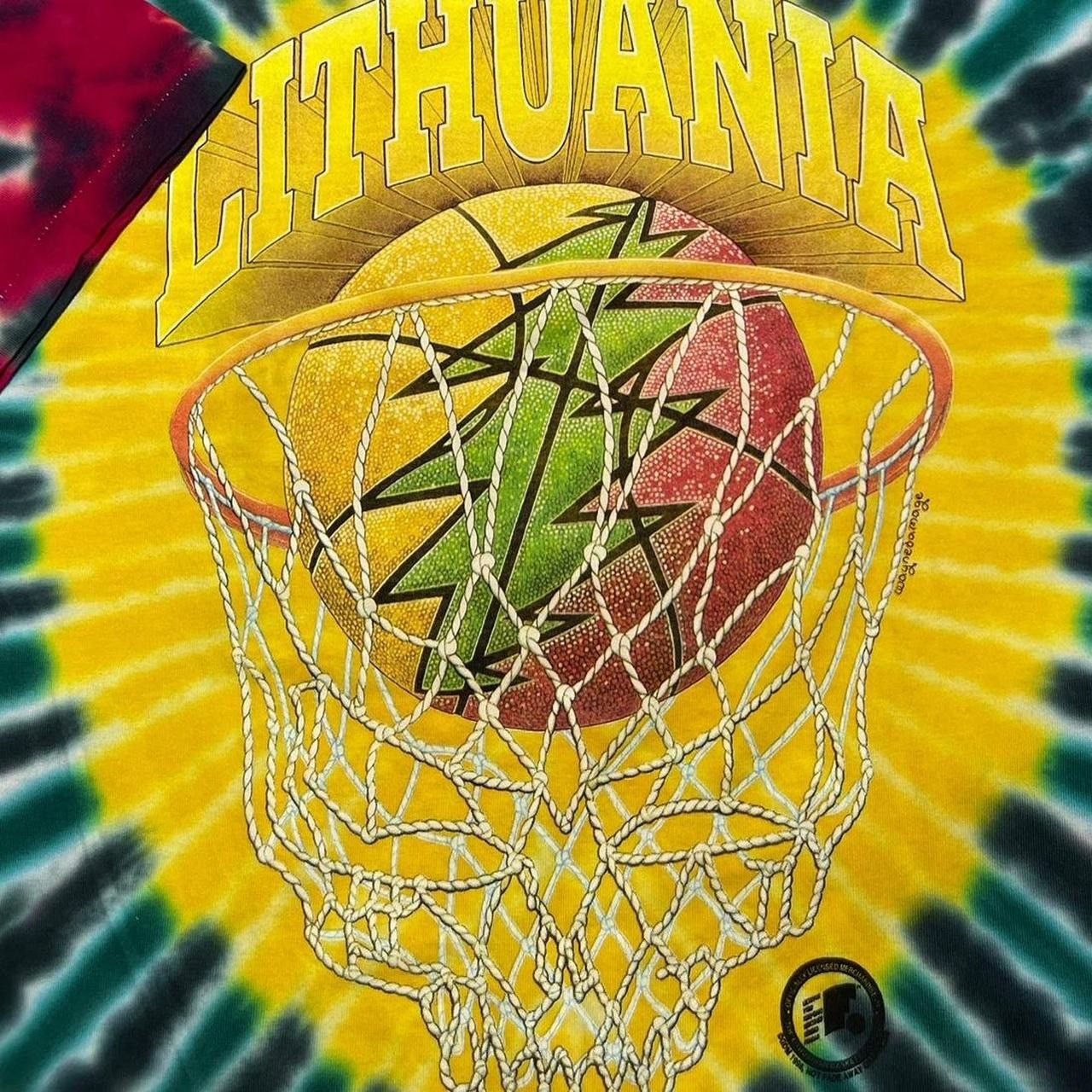 Liquid Blue × NBA × Vintage Vintage Lithuania Basketball Bronze Medal 1996 T-Shirt Size US XL / EU 56 / 4 - 4 Thumbnail