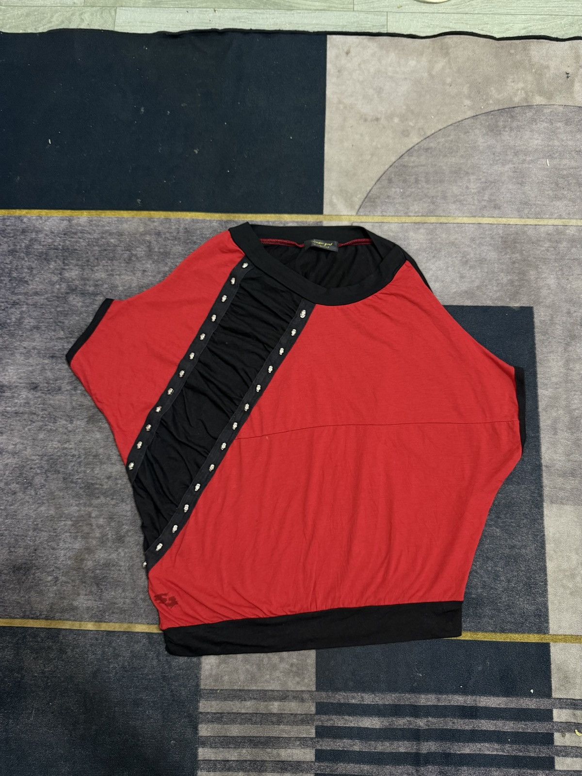 If Six Was Nine WONDER GIRL Y2K TSHIRT Size ONE SIZE - 1 Thumbnail