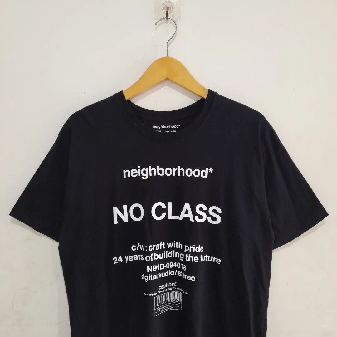 Neighborhood NEIGHBORHOOD NO CLASS TEE Size US M / EU 48-50 / 2 - 6 Thumbnail