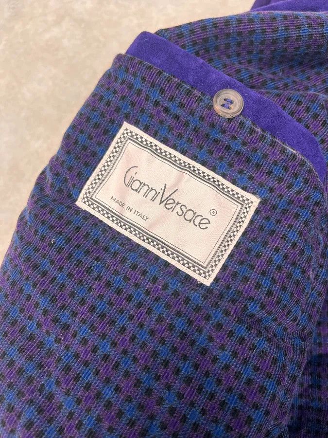 Vintage 1990s Gianni Versace Purple Multi Zips Fur Collar Bomber Jacket Size US L / EU 52-54 / 3 - 9 Thumbnail
