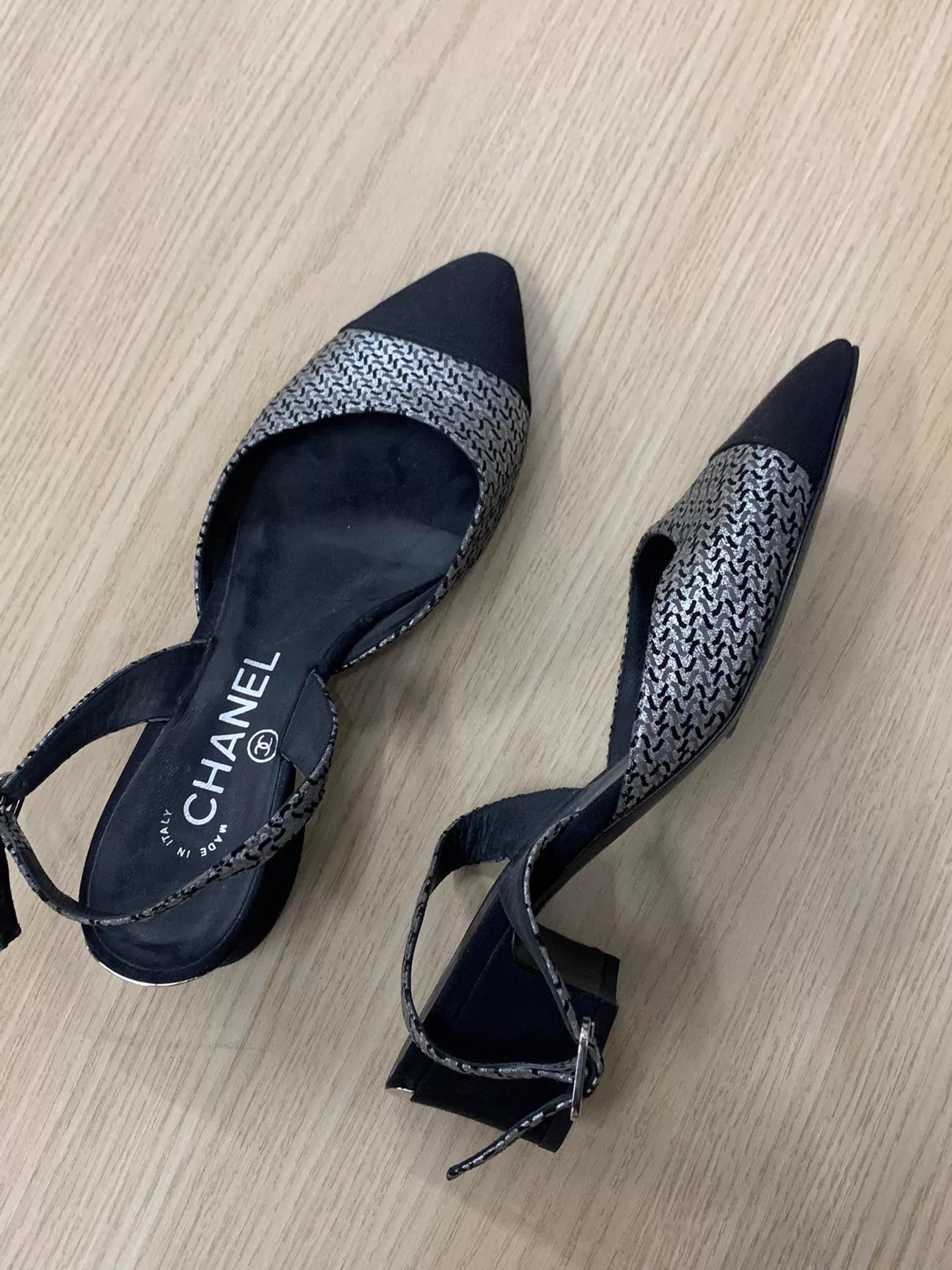 Chanel CHANEL Color Blocked Flats Size 36 New Size US 5.5 / IT 35.5 - 2 Thumbnail