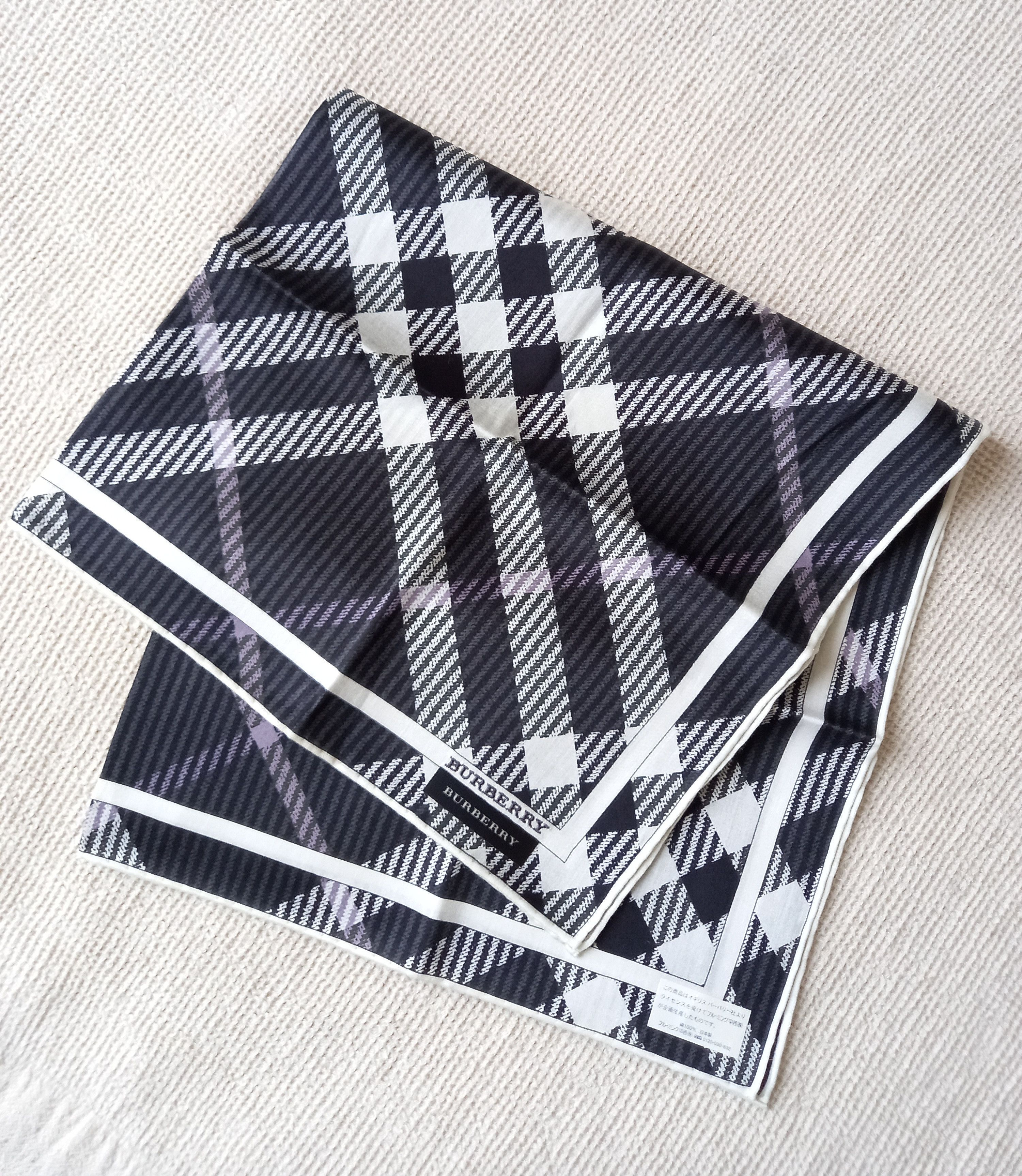 Burberry × Vintage NEW Japan Burberry bandana handkerchief navy blue tartan Size ONE SIZE - 4 Thumbnail