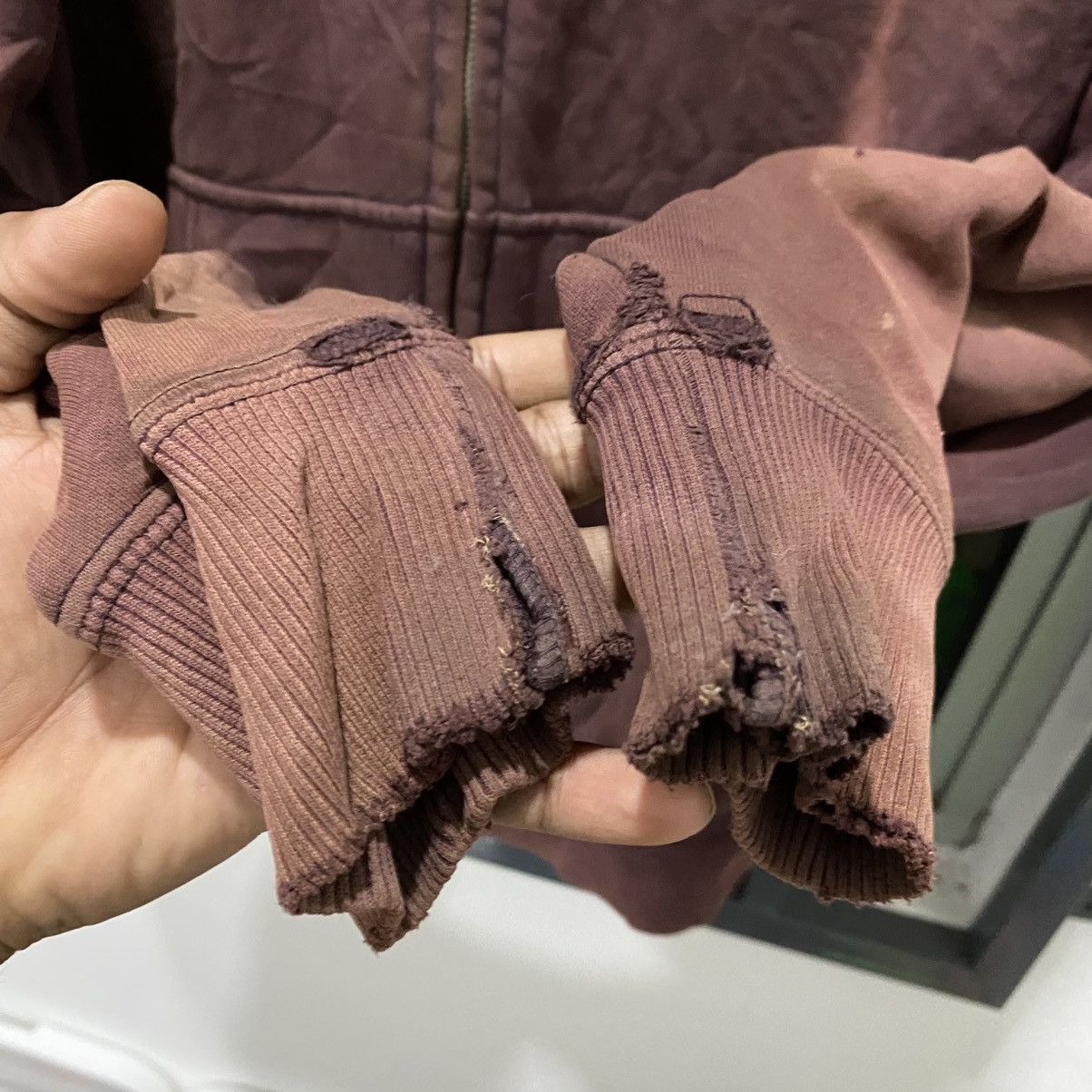 Uniqlo × Vintage thrasher sun faded hoodei A1 Size US L / EU 52-54 / 3 - 8 Thumbnail