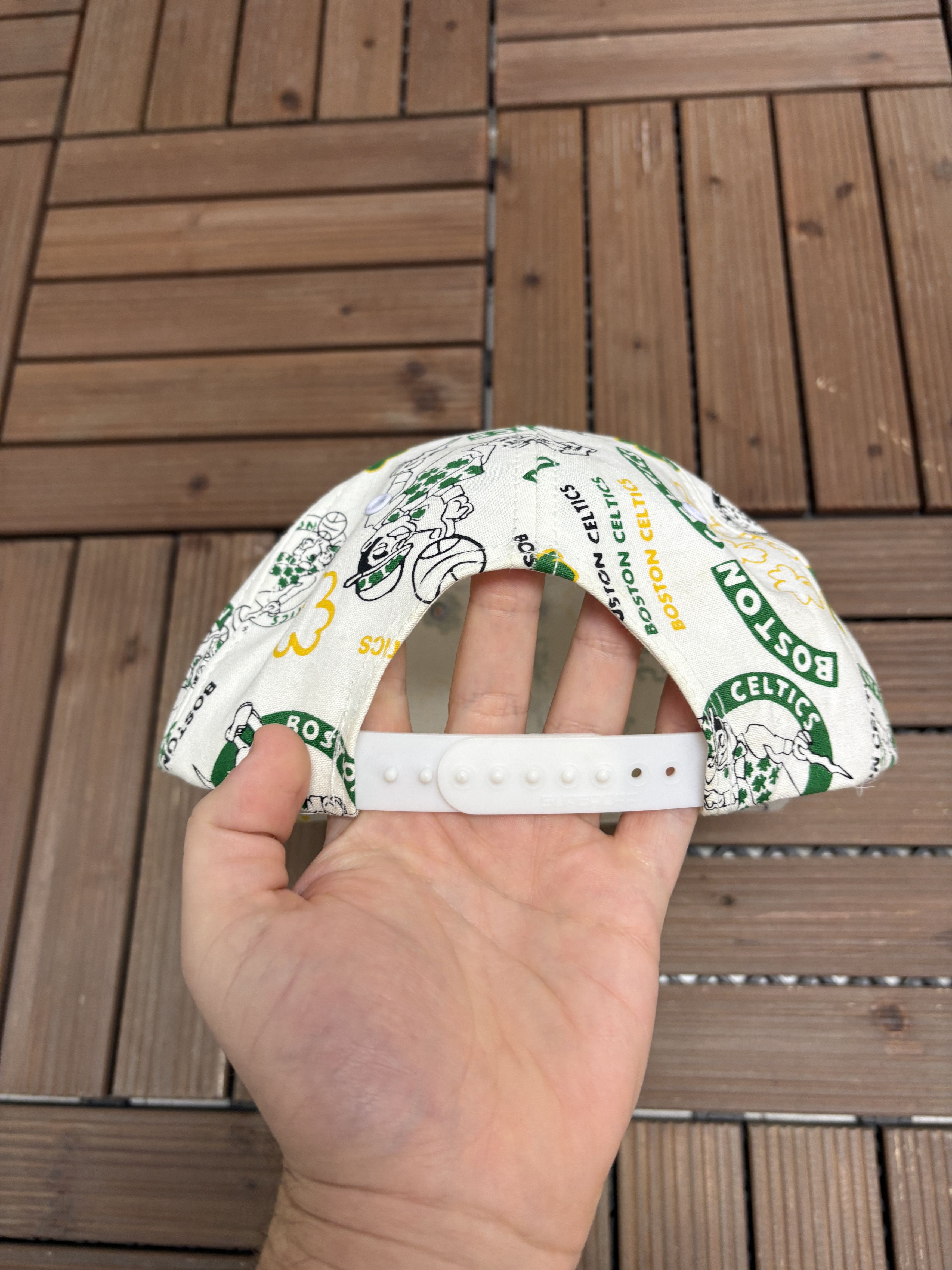 Vintage Boston Celtics AOP Vintage White Snap BackHat Size ONE SIZE - 5 Thumbnail
