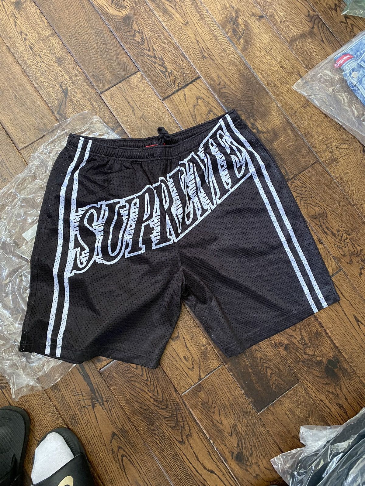 Supreme Slap Shot Baggy Mesh Shorts (L) | Grailed