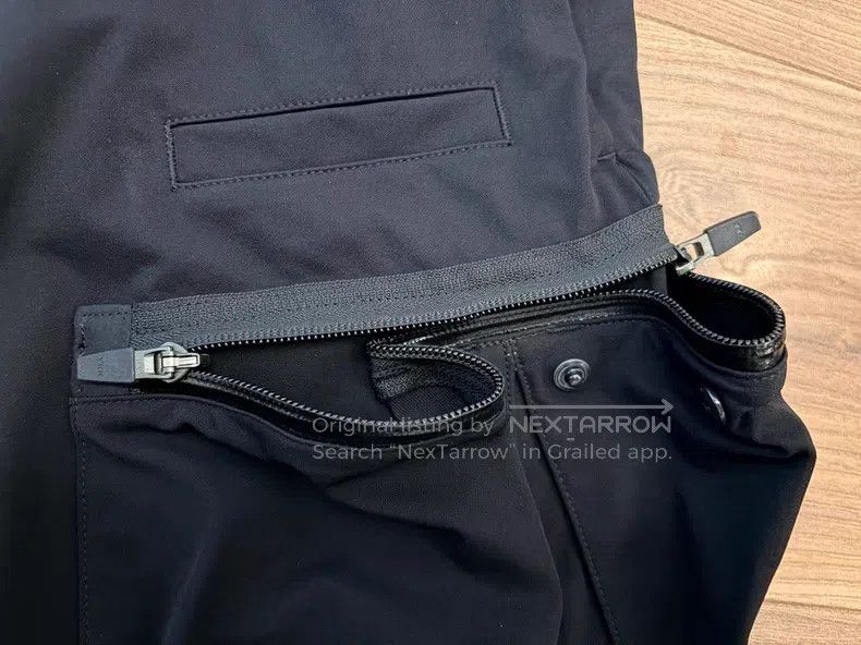 Acronym Acronym size M Black casual pants Size US 39 - 4 Thumbnail