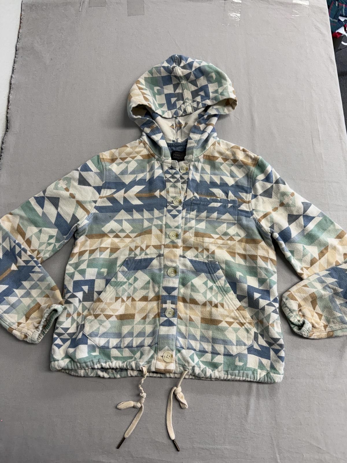 Pendleton Womens Pendleton Button Front Beach Hoodie Aztec Print - S Size S / US 4 / IT 40 - 1 Thumbnail