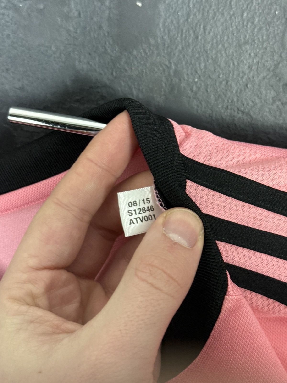 Adidas Juventus 2015 - 2016 Away Football Pink Shirt Jersey Adidas Size US S / EU 44-46 / 1 - 9 Thumbnail