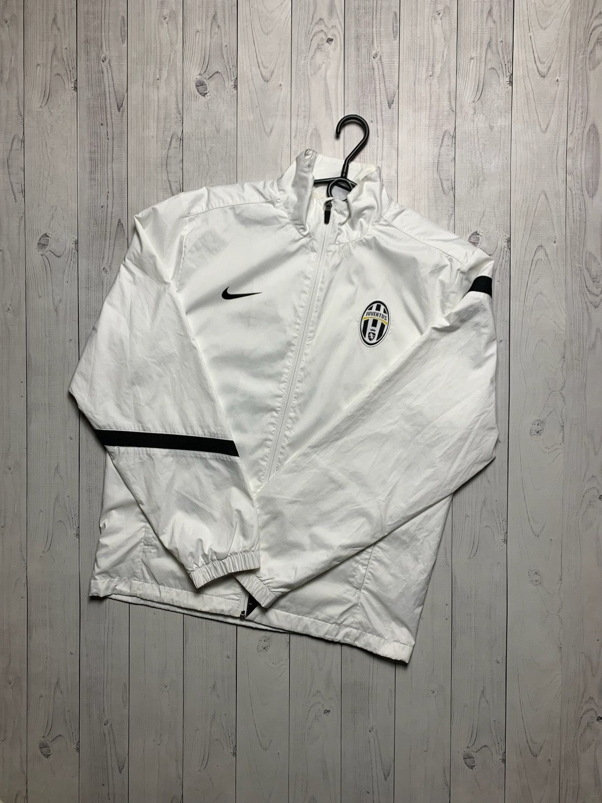 Nike × Vintage Vintage Nike Juventus soccer tracksuit size M rare Size US M / EU 48-50 / 2 - 2 Thumbnail