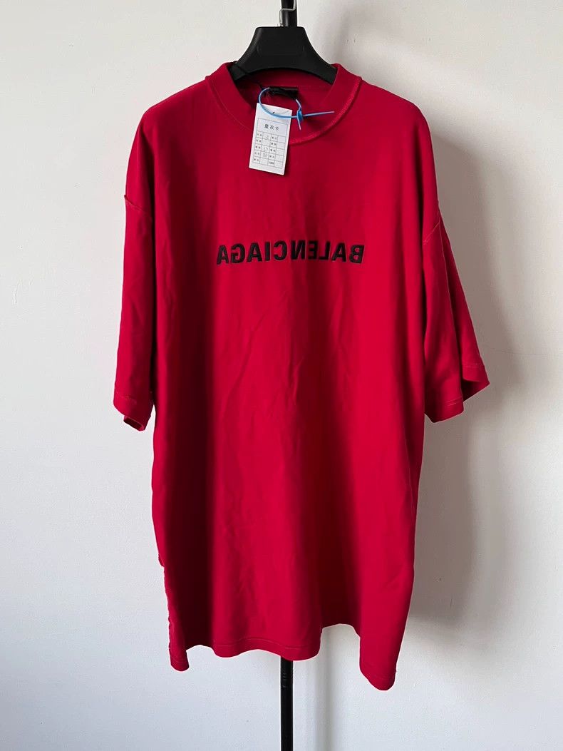 Balenciaga Balenciaga Solid monogrammed crewneck short sleeve T-shirt Size US L / EU 52-54 / 3 - 1 Thumbnail