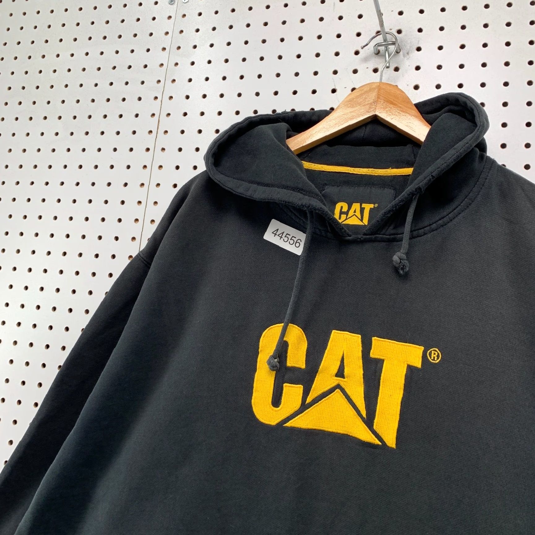 Vintage VINTAGE CAT Caterpillar Sweatshirt Mens 2XL Hoodie Faded Black Heavyweight fleece Cat Charcoal Black 2XL Mens Hoodie Size US XXL / EU 58 / 5 - 4 Thumbnail