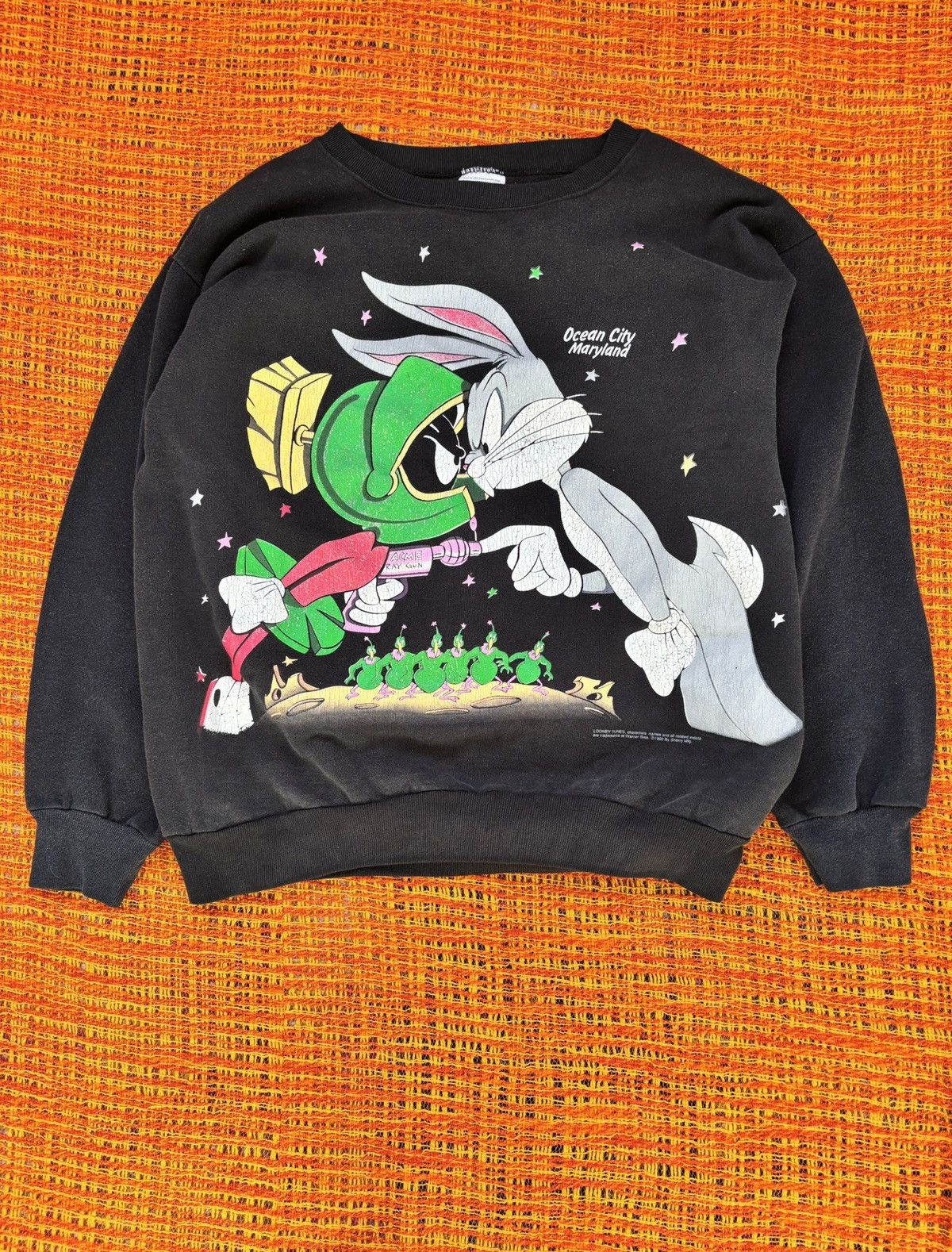 1993 Looney tunes bugs bunny and marvin sweatshirt