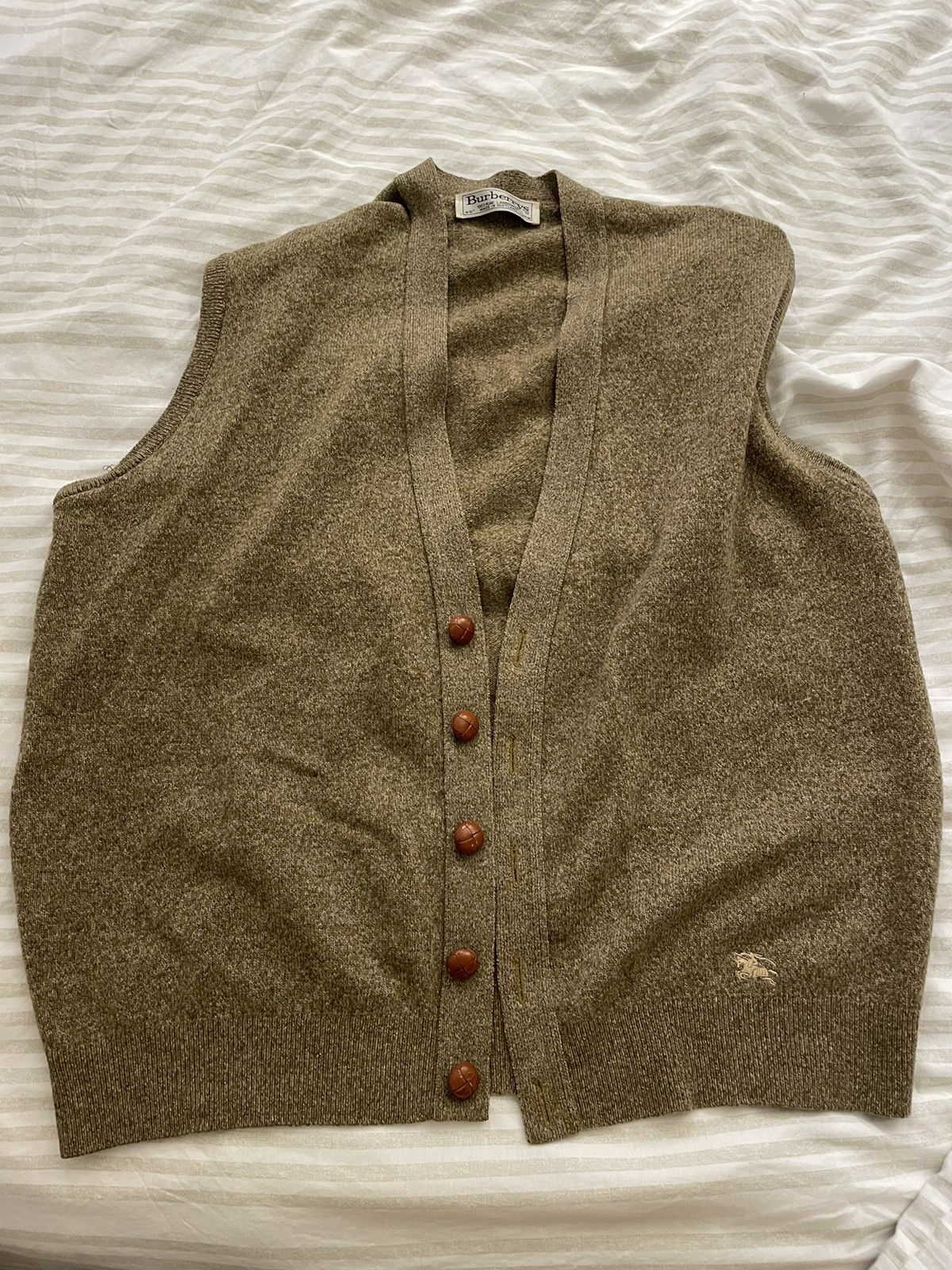Burberry Burberry Vintage Vest Size US S / EU 44-46 / 1 - 1 Thumbnail