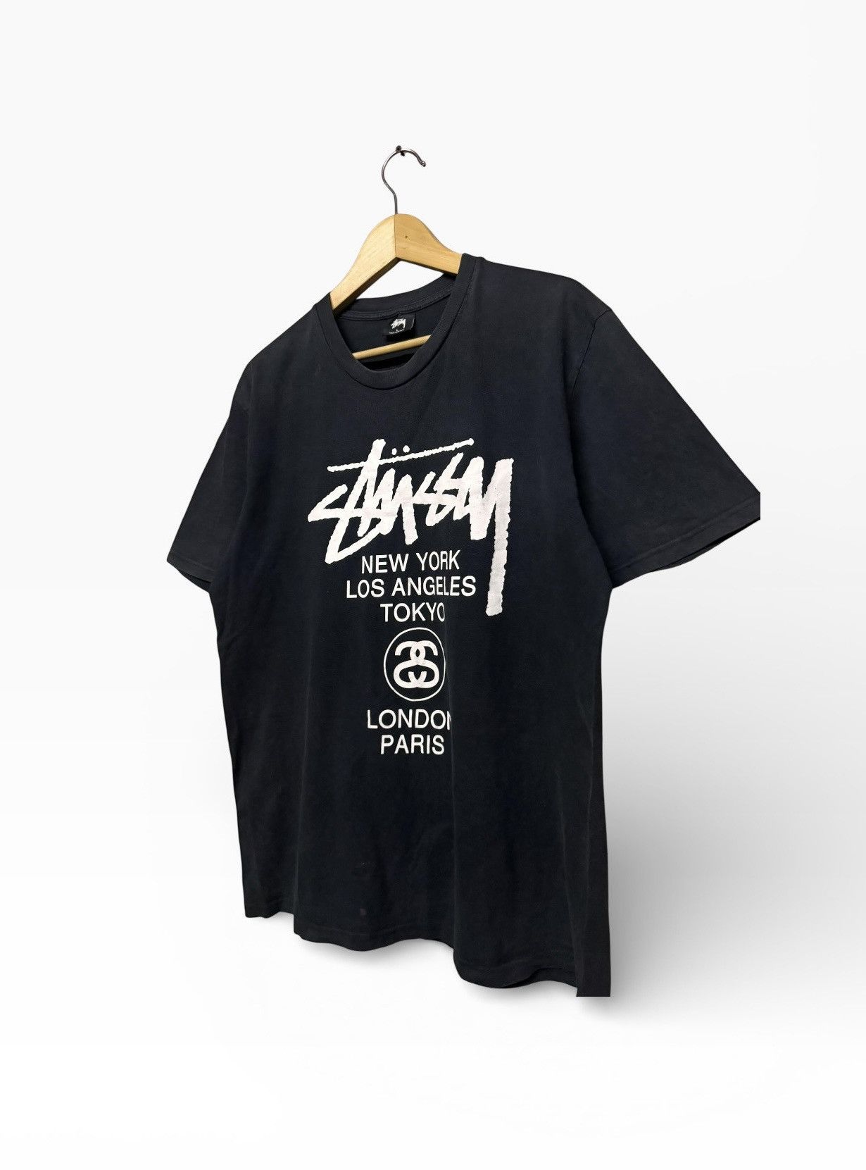 Stussy OG🔥Stussy World Tour Tee Size US L / EU 52-54 / 3 - 7 Thumbnail