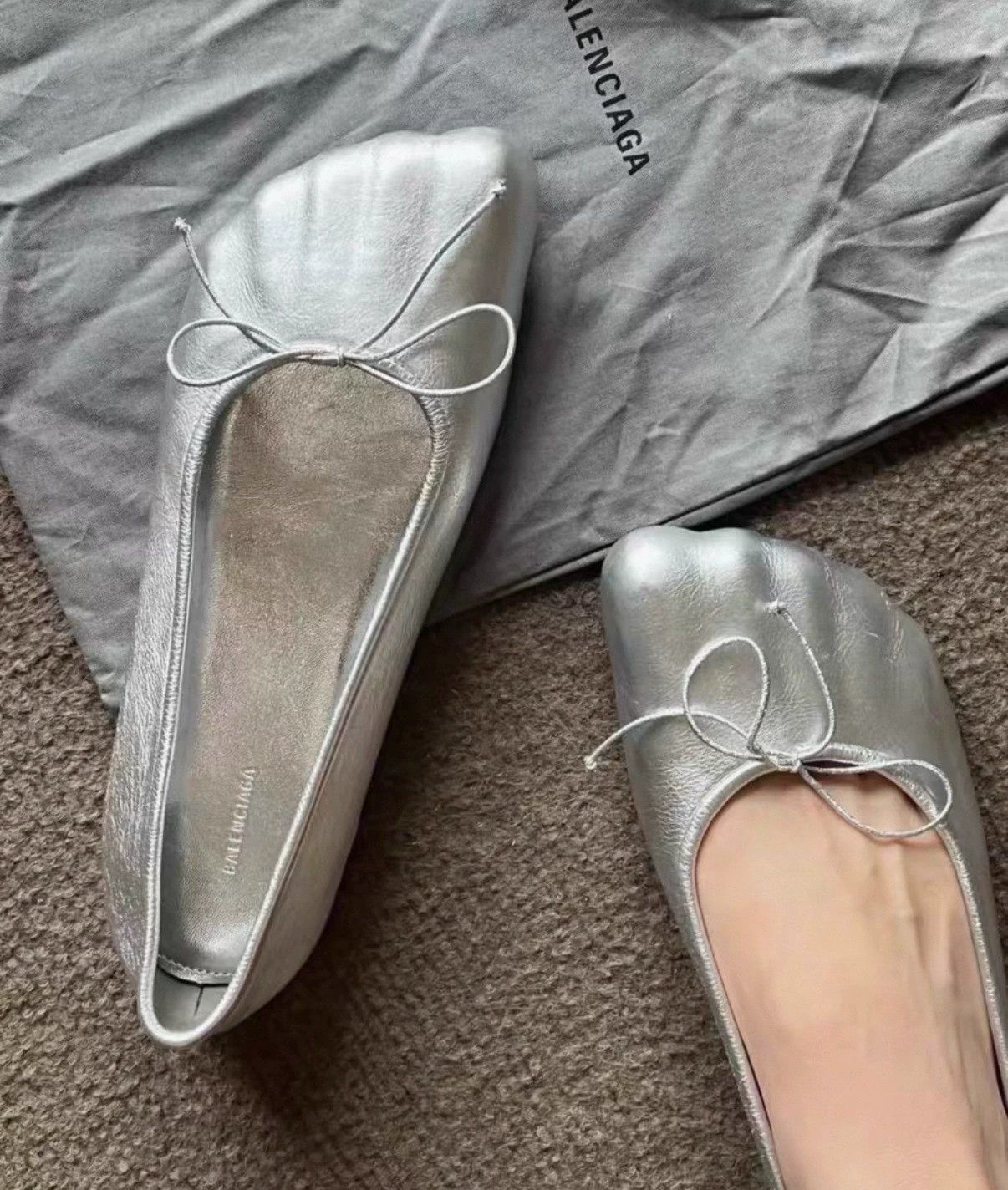 Balenciaga Balenciaga Toe Ballet Flats Silver 36 Size US 5.5 / IT 35.5 - 4 Thumbnail