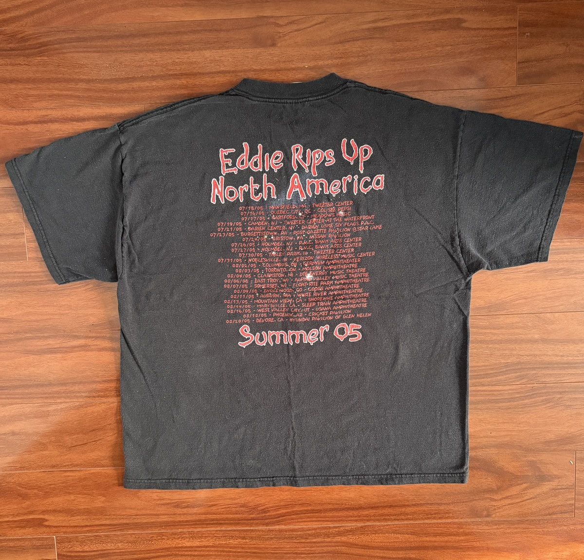 Iron Maiden Vintage Iron Maiden “Eddie Rips Up North America” Tee L Size US L / EU 52-54 / 3 - 2 Thumbnail