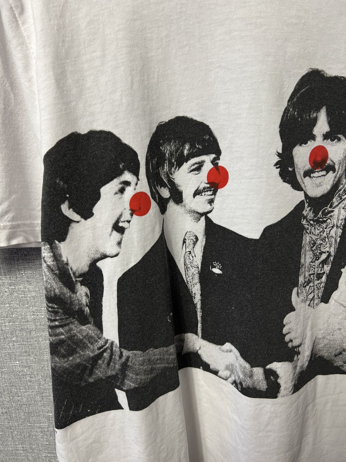 Stella McCartney × Vintage Vintage The Beatles Stella McCartney Comic Relief T-Shirt Size US M / EU 48-50 / 2 - 4 Thumbnail