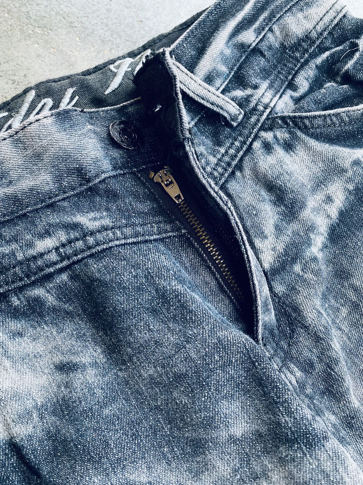 Japanese Brand Vintage Daily News Grabbed Feather Flared Denim Pants Size US 32 / EU 48 - 15 Thumbnail