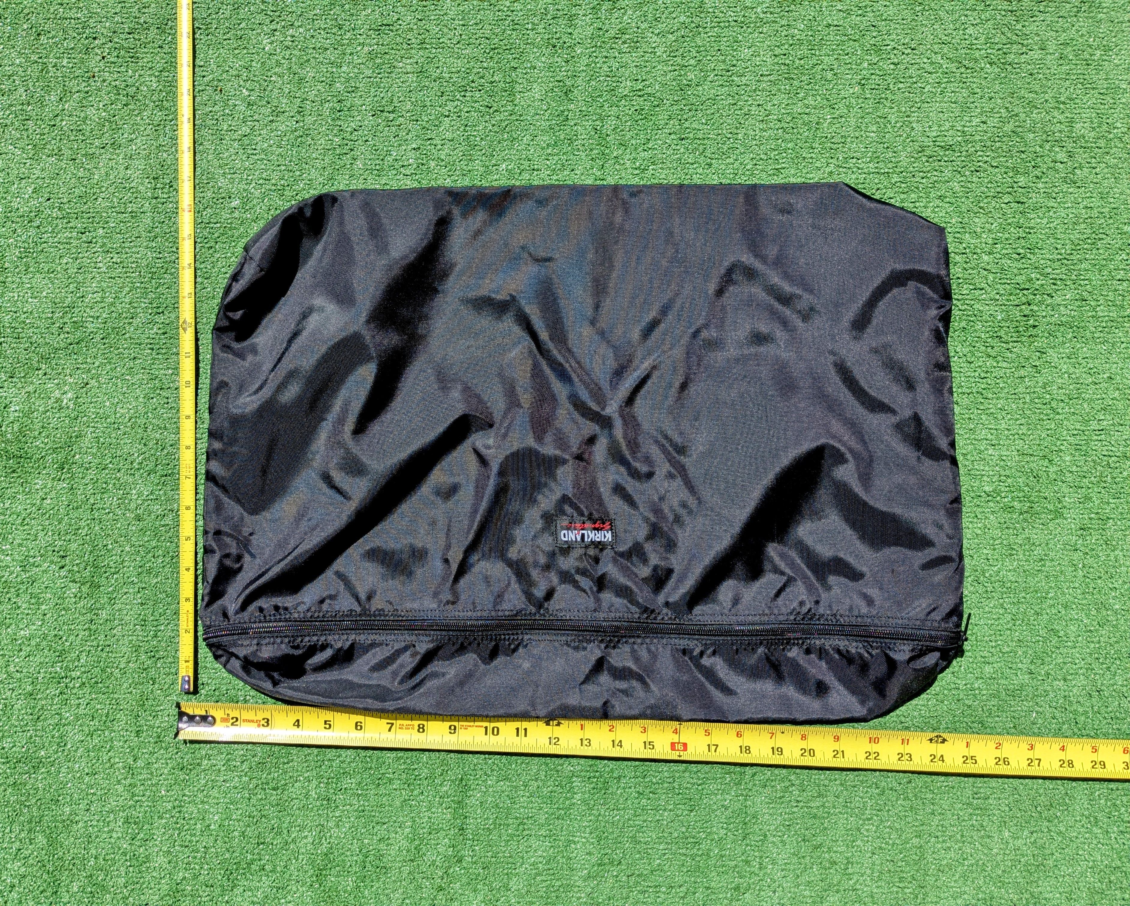 Kirkland Signature 25"x17" Kirkland Signature Travel Pouch Luggage Bag Add-On Size ONE SIZE - 1 Thumbnail
