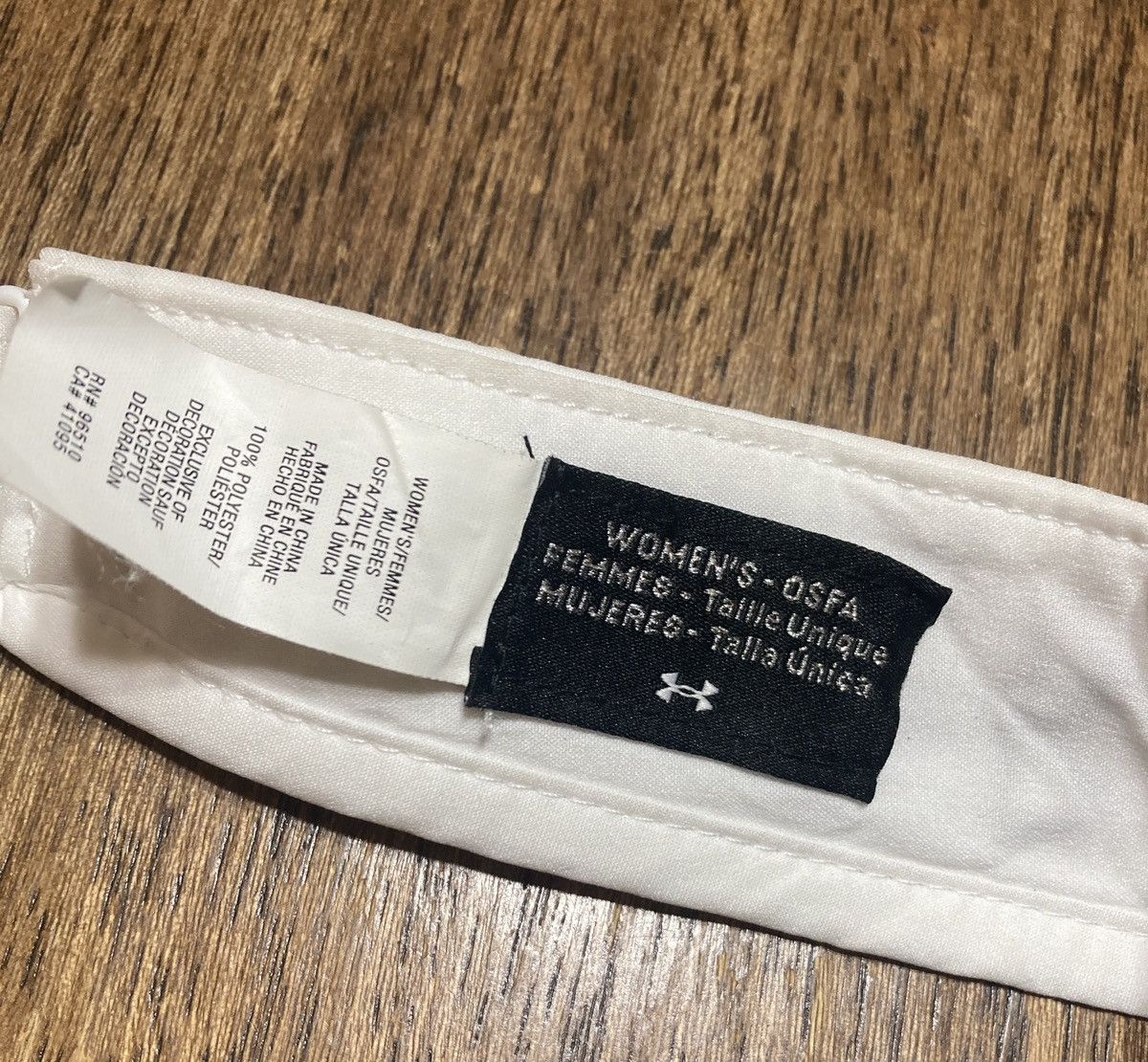 Vintage Under Armour Visor Women’s OSFA Fighting Hornet Logo White Size ONE SIZE - 6 Thumbnail