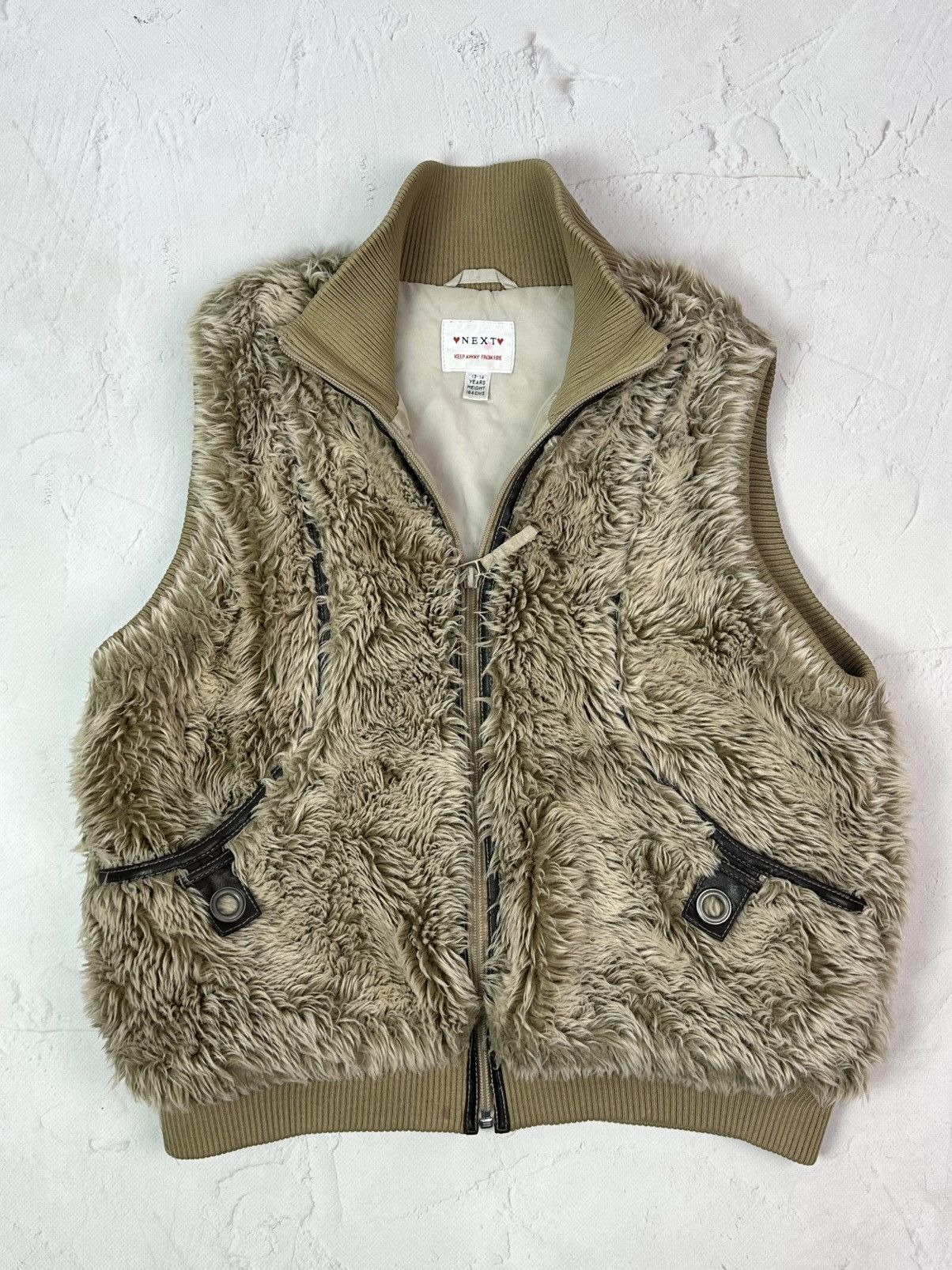 Vintage Vintage Faux Fur Leather Details Beige Vest Size S / US 4 / IT 40 - 9 Thumbnail
