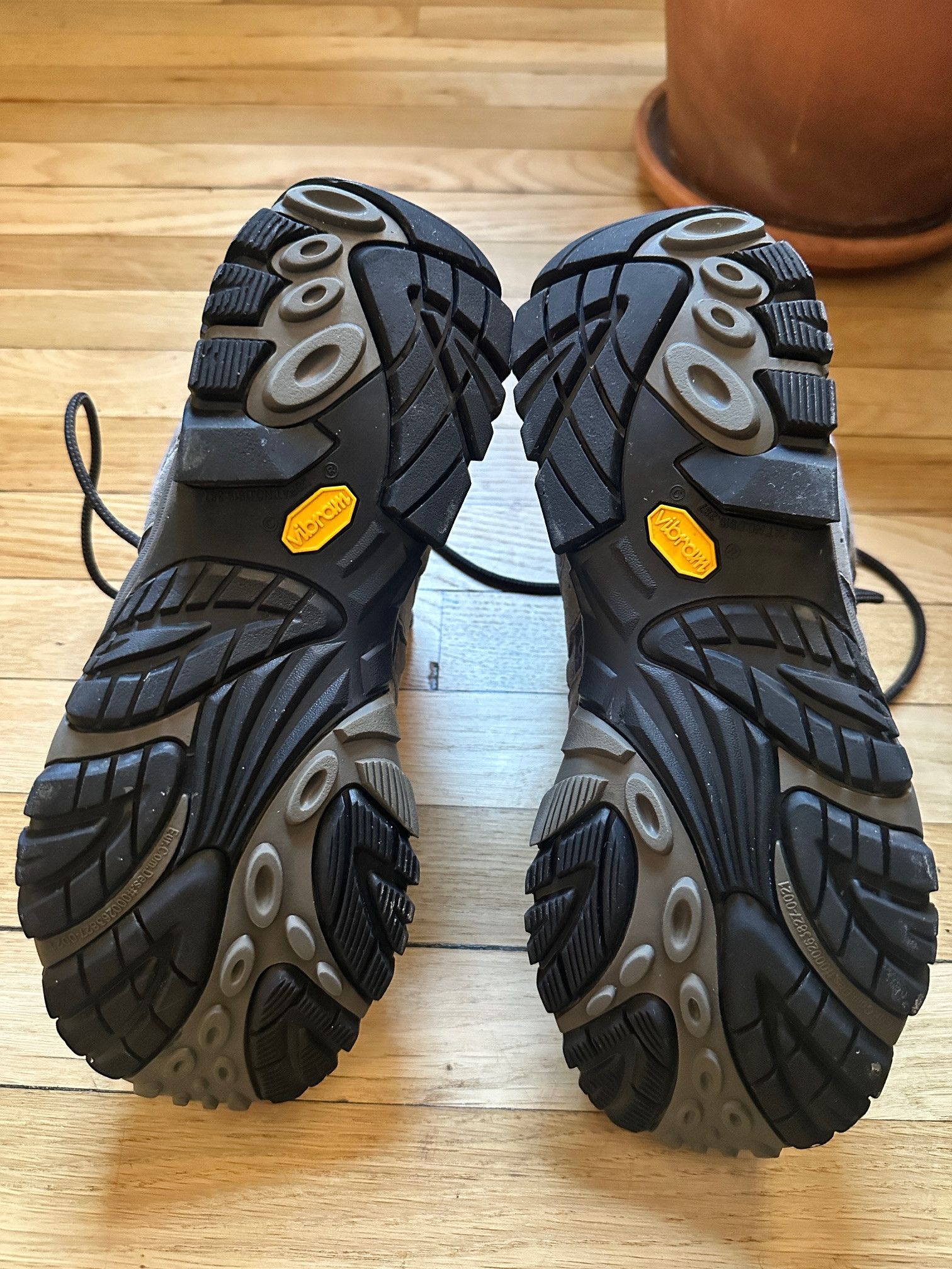 Merrell MERRELL MOAB 2 MID WATERPROOF HIKING BOOTS BELUGA SIZE 12 M Size US 12 / EU 45 - 7 Thumbnail