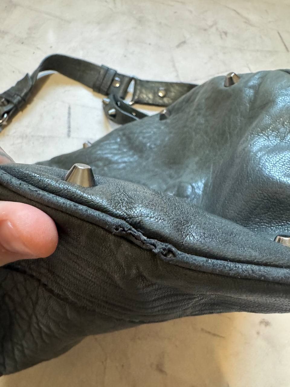 Zadig & Voltaire Zadig Voltaire spikes leather bag Size ONE SIZE - 9 Thumbnail