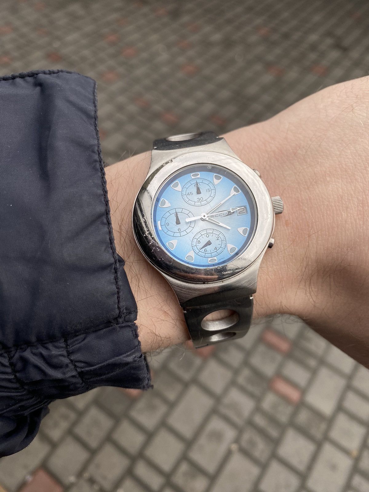 Japanese Brand × Vintage Sporty Chronograph Watch with Blue Dial, Japanese Brand Size ONE SIZE - 3 Thumbnail