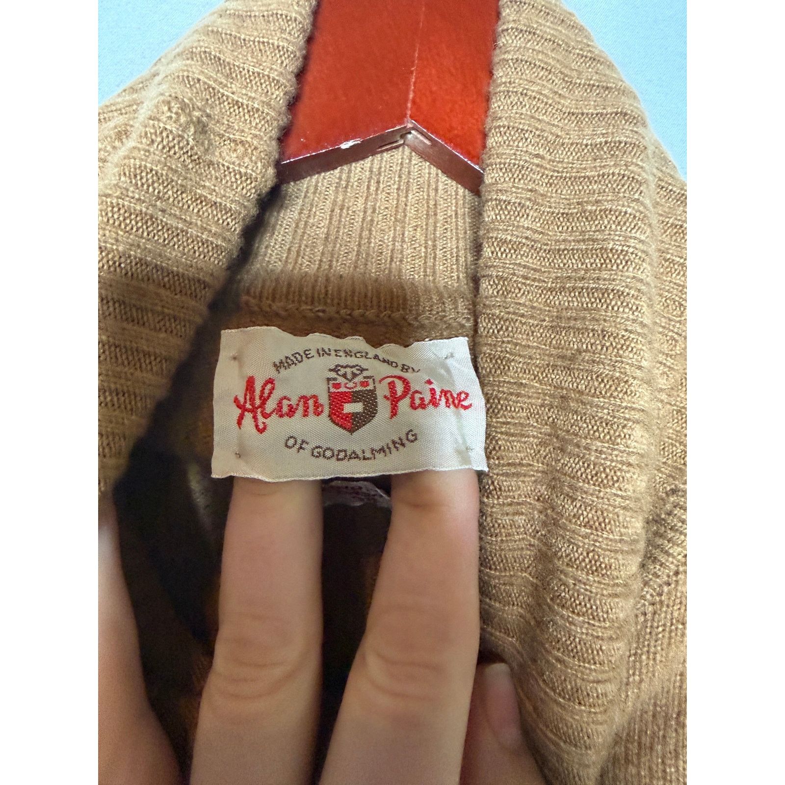 Other Vintage Alan Paine beige tan turtleneck 100% cashmere sweate Size S / US 4 / IT 40 - 2 Thumbnail