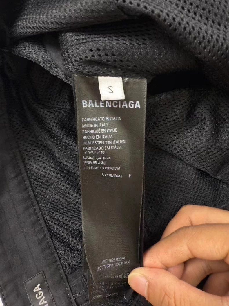 Balenciaga Balenciaga size S Double-ring torn overalls can be disasse Size US 26 / EU 42 - 6 Thumbnail