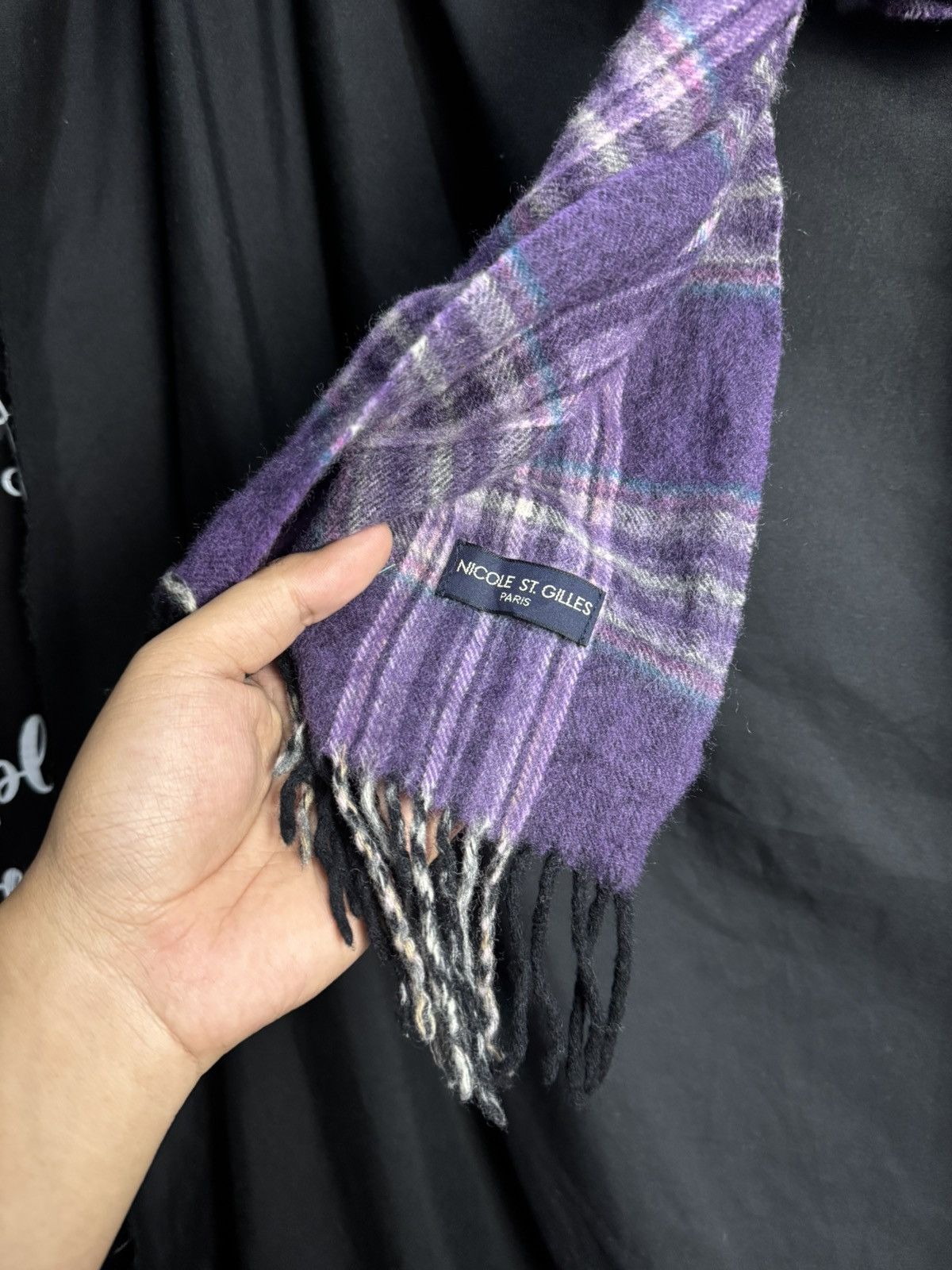 Japanese Brand Japanese Syal Nicole Ifsix Lgb Styled Size ONE SIZE - 5 Thumbnail