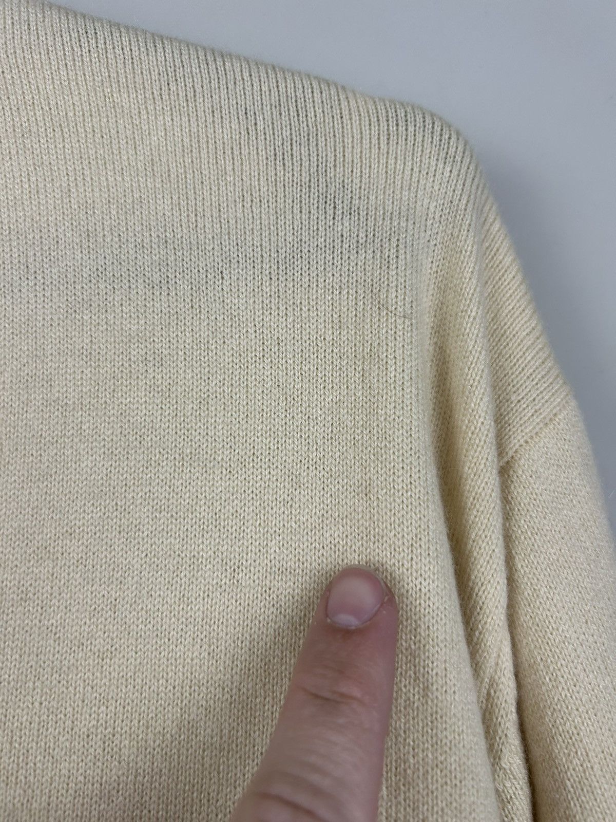 Loro Piana Loro Piana Cashmere Knit Sweater V-Neck Size US L / EU 52-54 / 3 - 5 Thumbnail