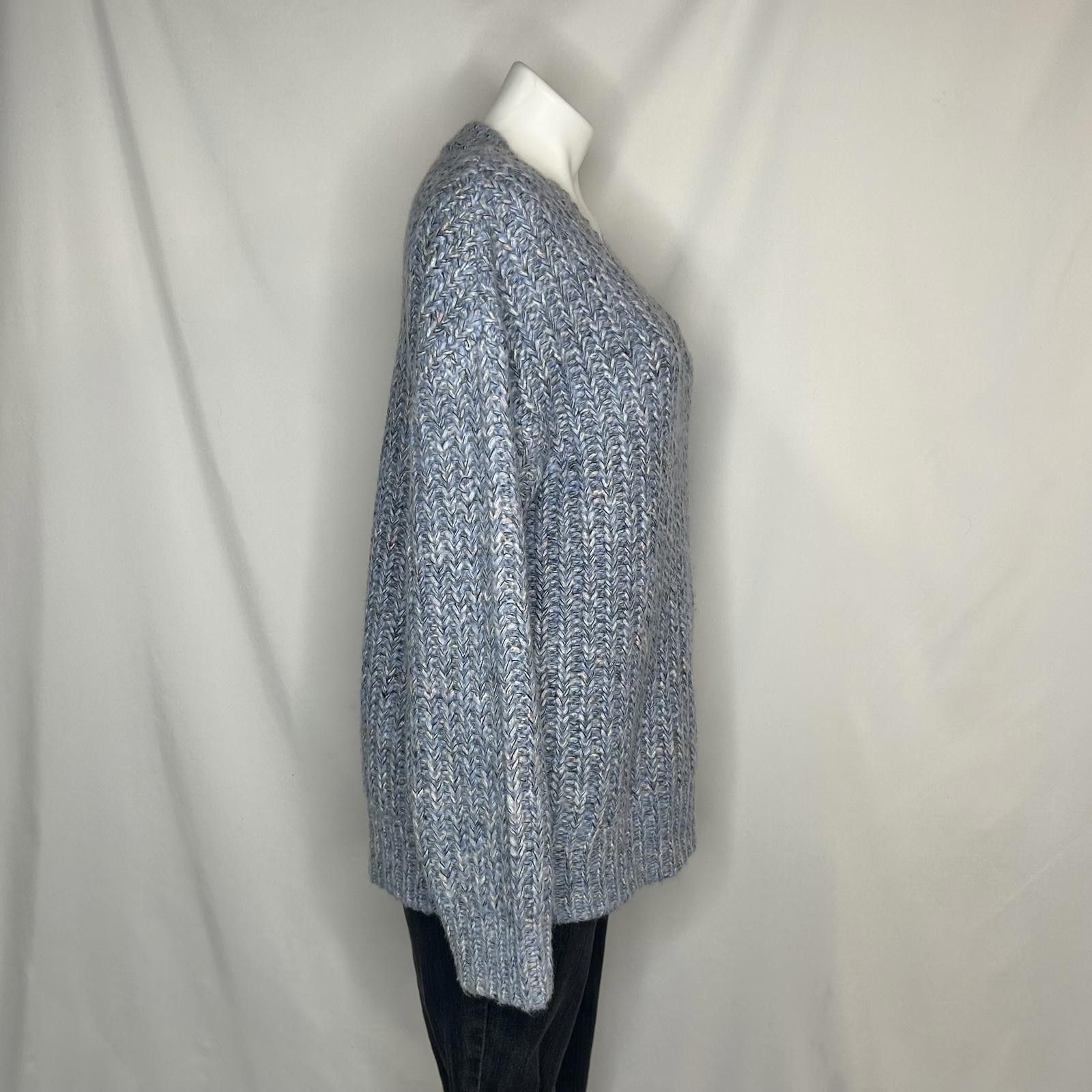 Designer For the Republic, Blue Chunky Knit V Neck Sweater, Medium Size M / US 6-8 / IT 42-44 - 6 Thumbnail