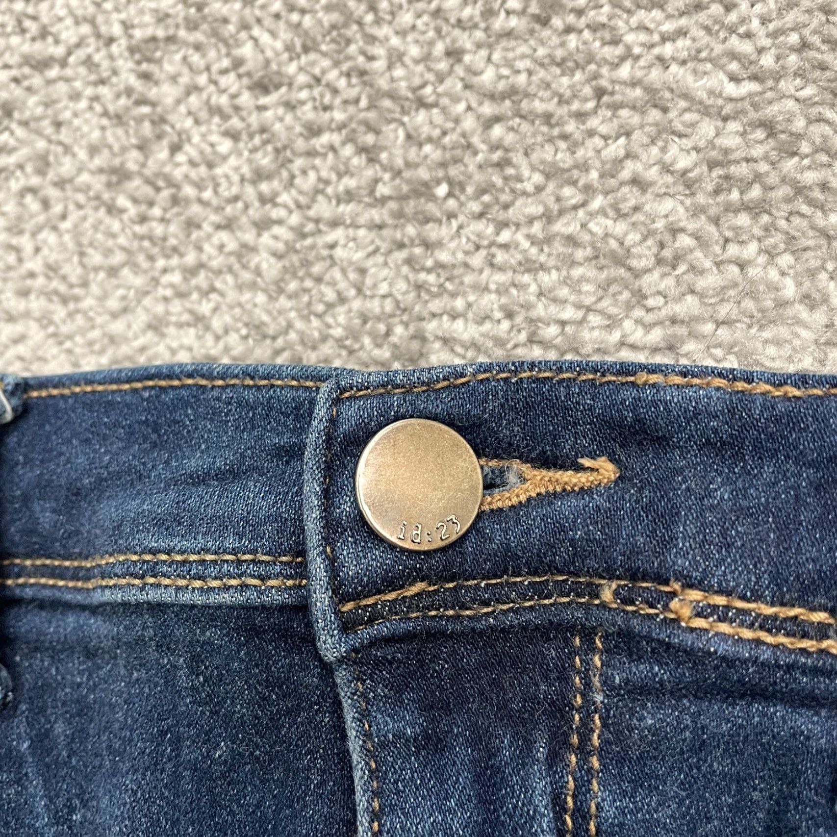 Denime I.D : 23 Jeans Women Adult 29 Blue Dark Wash Mid Rise Straight 30x28 Denim Stretch 5-Pocket Womens Size 29" - 3 Thumbnail