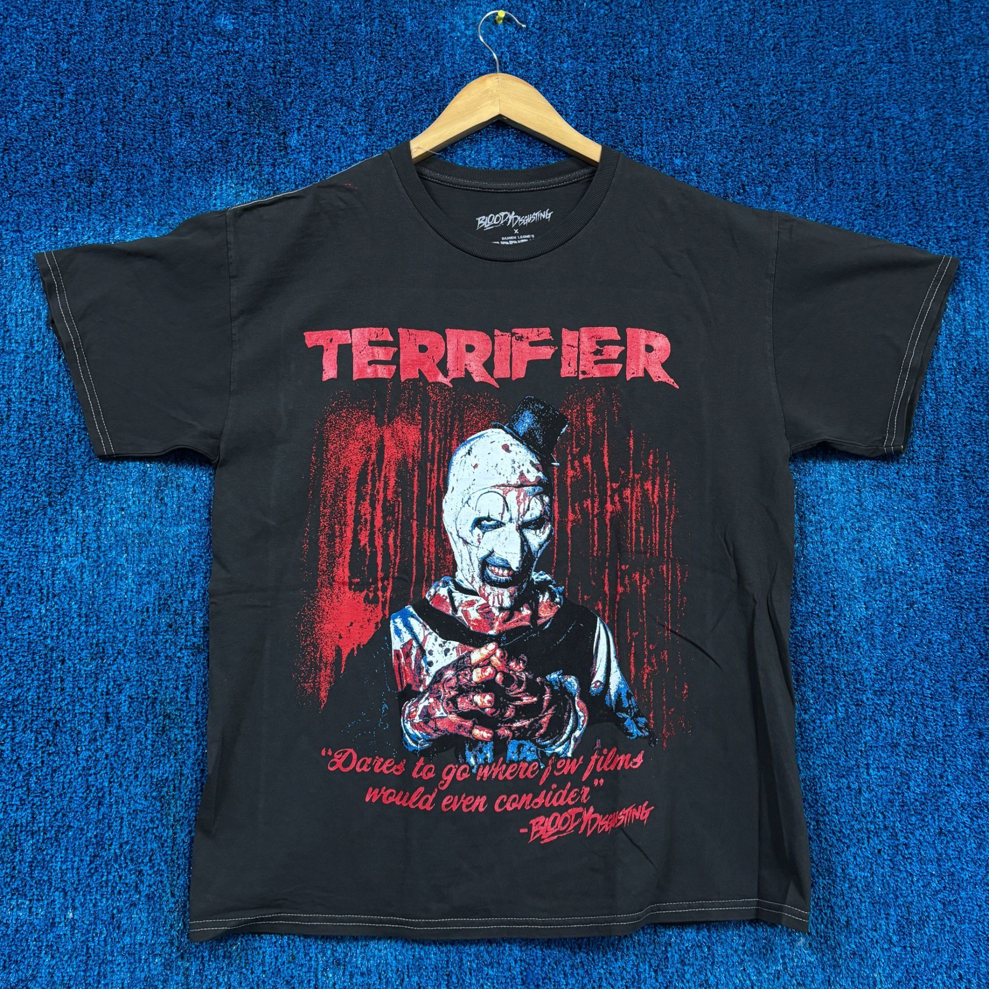 Ripple Junction Bloody Disgusting x Terrifier Art the Clown Laughing Tee M Size US M / EU 48-50 / 2 - 1 Thumbnail