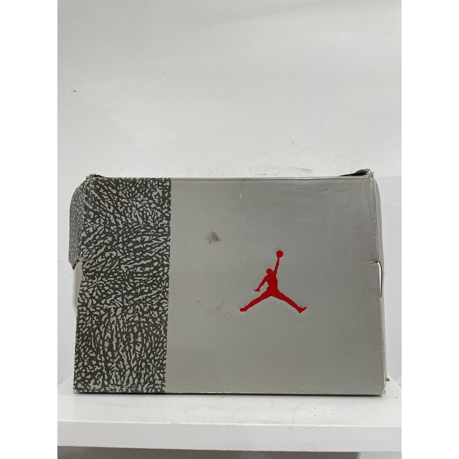 Jordan Brand JORDAN 3 COOL GREY SIZE 10 PREOWNED Size US 10 / EU 43 - 9 Thumbnail