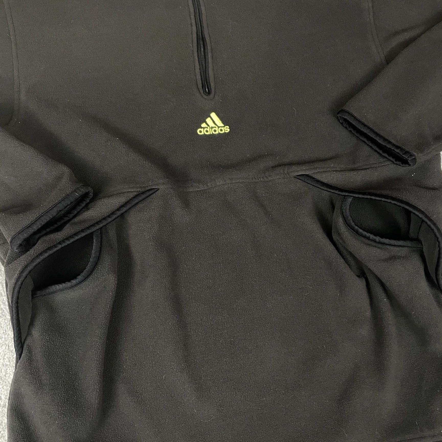 Adidas VINTAGE Adidas Sweatshirt Mens XL Black Embroidered Logo Pullover Crew Neck Cotton Polyester Fleece All Seasons Size US XL / EU 56 / 4 - 4 Thumbnail