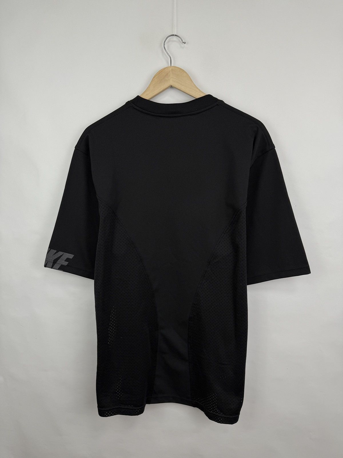 Nike 🇺🇸 Vintage 90s Nike Athletic T-Shirt Rare Retro Y2K Hype Size US L / EU 52-54 / 3 - 8 Thumbnail