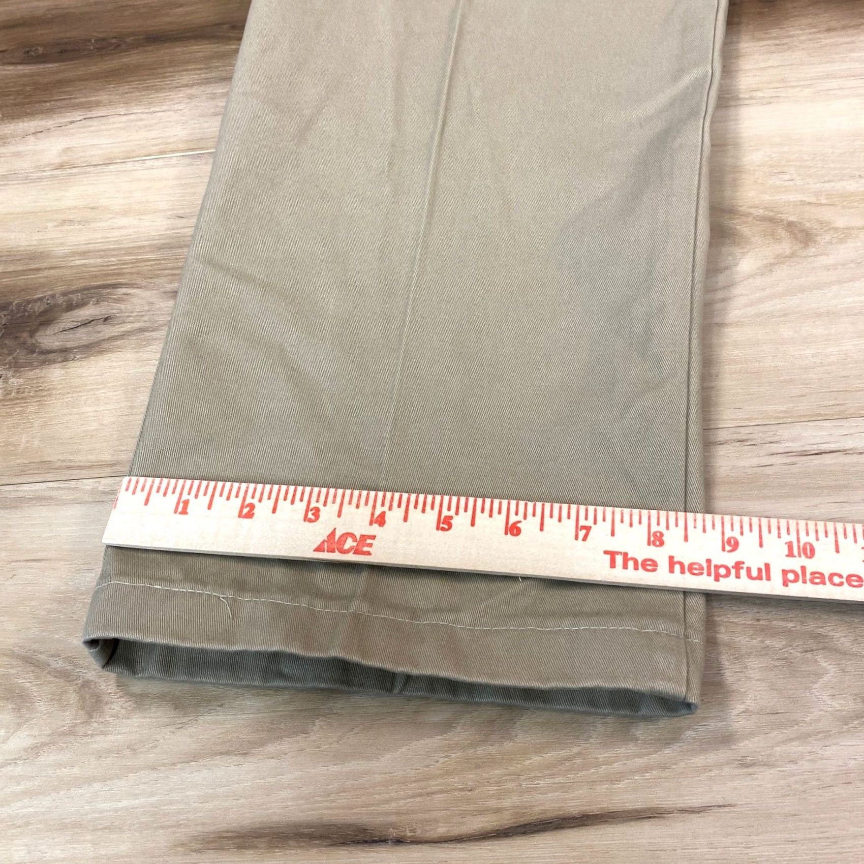 Lands' End Lands' End Mens Chino Pants Pleated Traditional Fit Beige Khaki 38x30 Slim Size US 38 / EU 54 - 7 Thumbnail