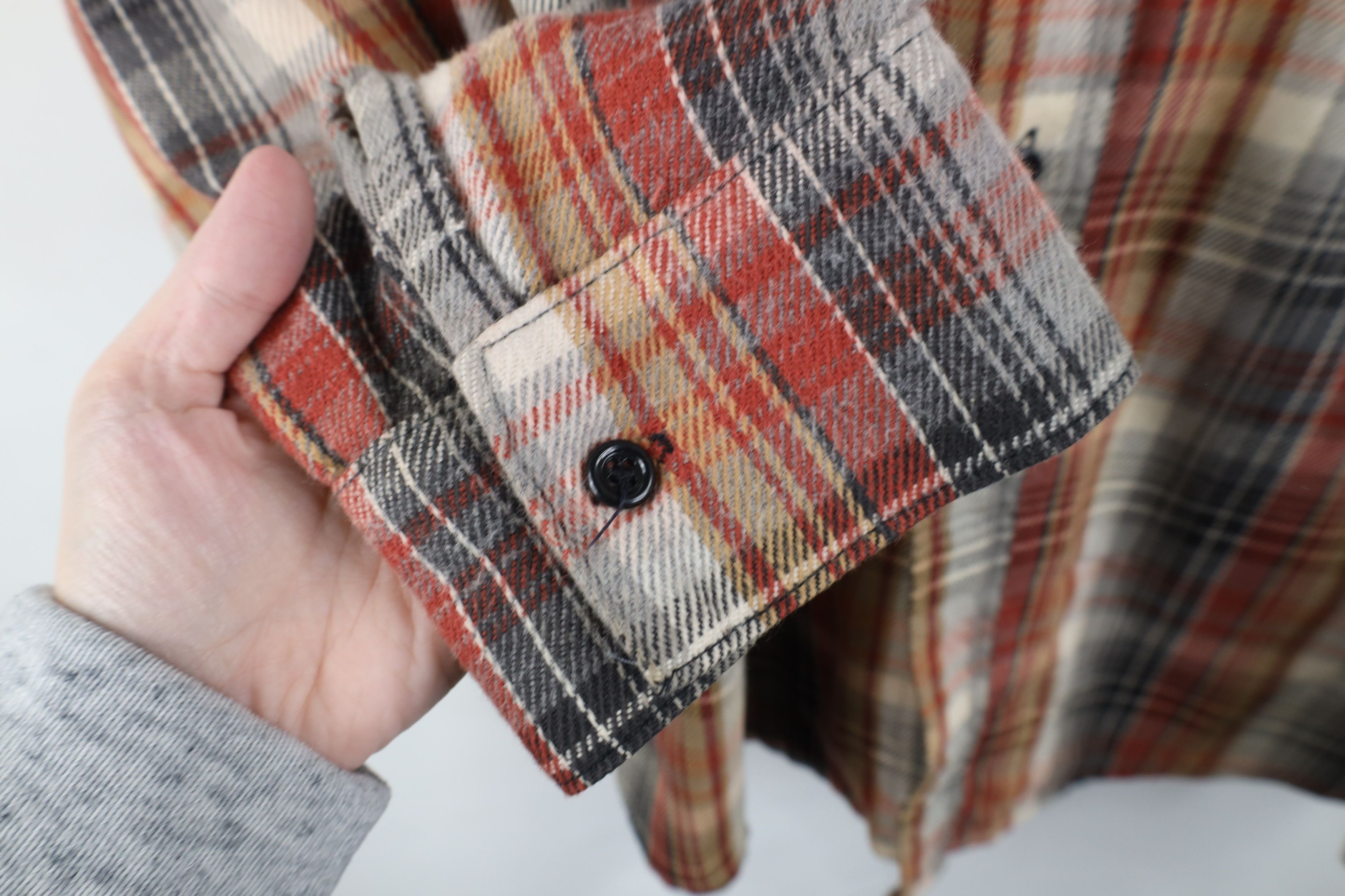 Vintage Vintage 70s Streetwear Heavyweight Button Shirt Plaid USA Size US XL / EU 56 / 4 - 6 Thumbnail